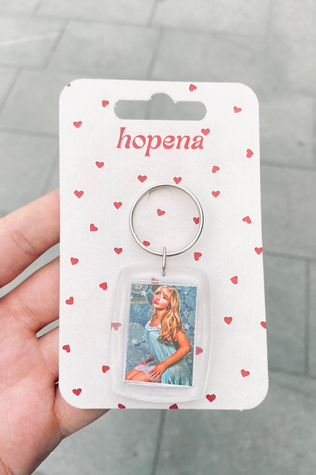 Şeffaf Çerçeve Anahtarlık Sabrina Carpenter