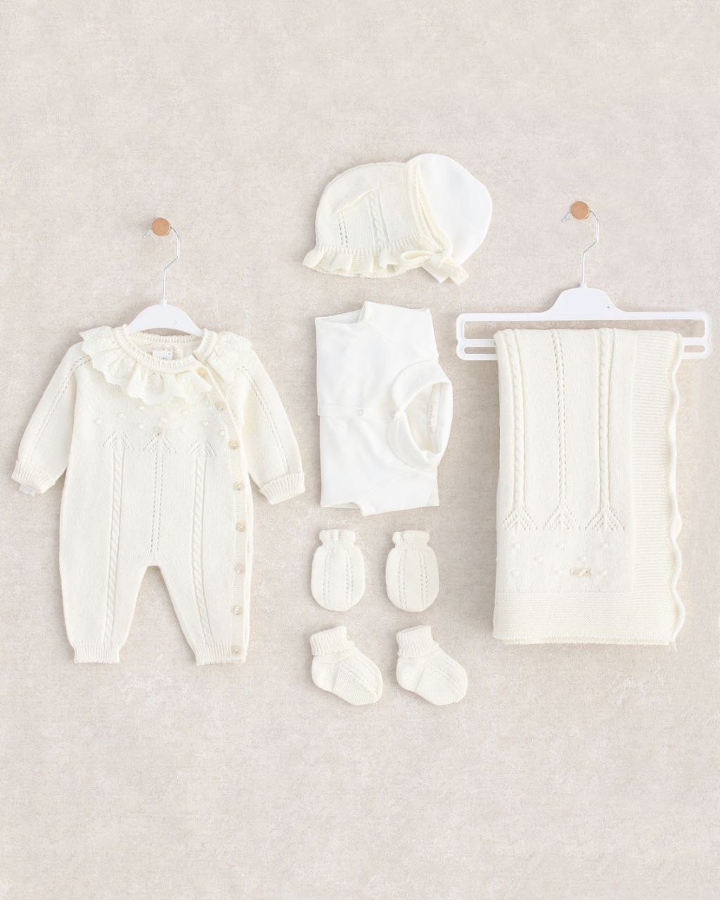 Heidi Tricot Newborn Set