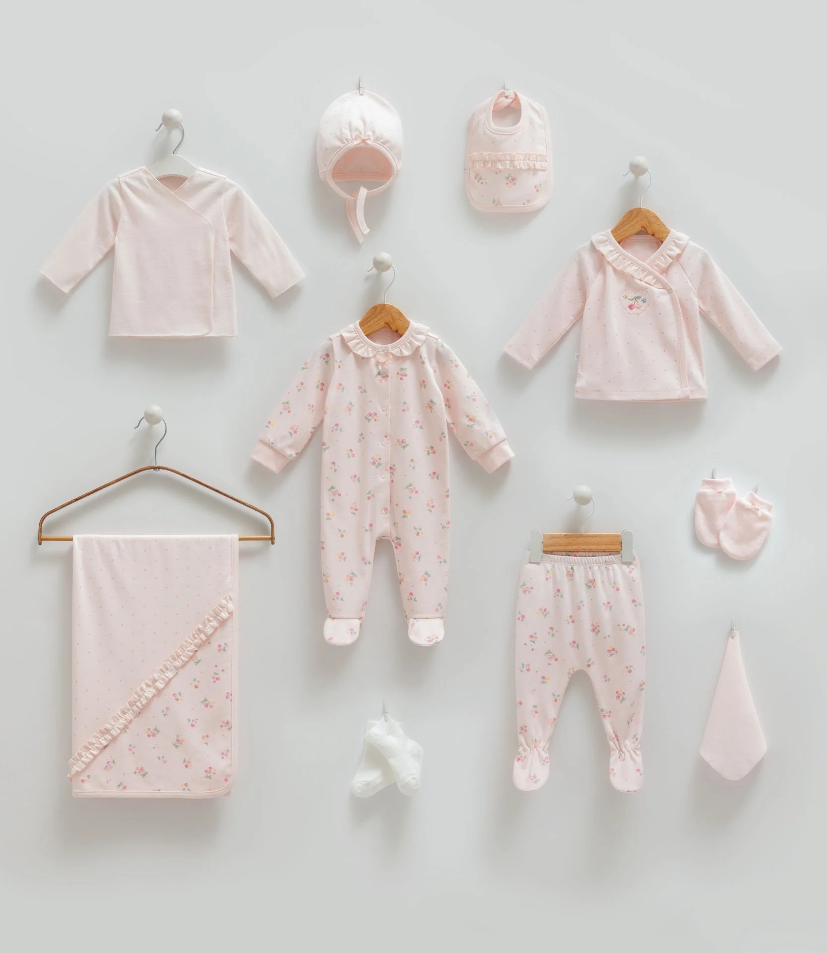 Cherry Baby Newborn Set