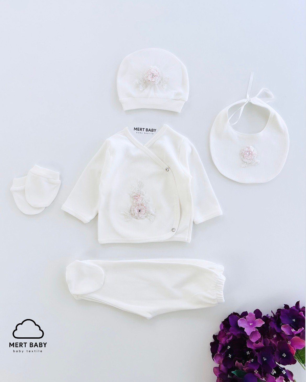 Carine Newborn Set 5 Pieces