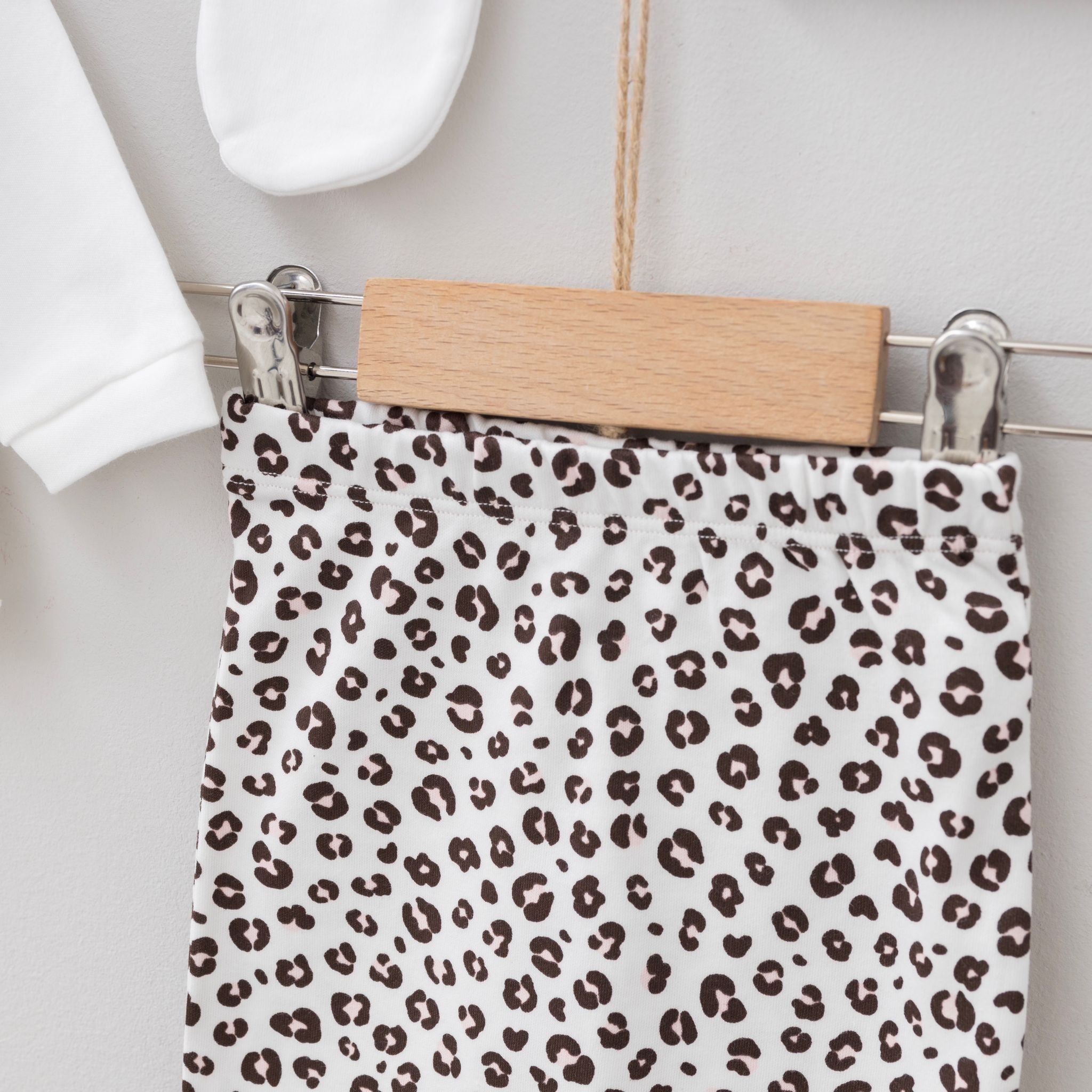 Leopard Newborn Set