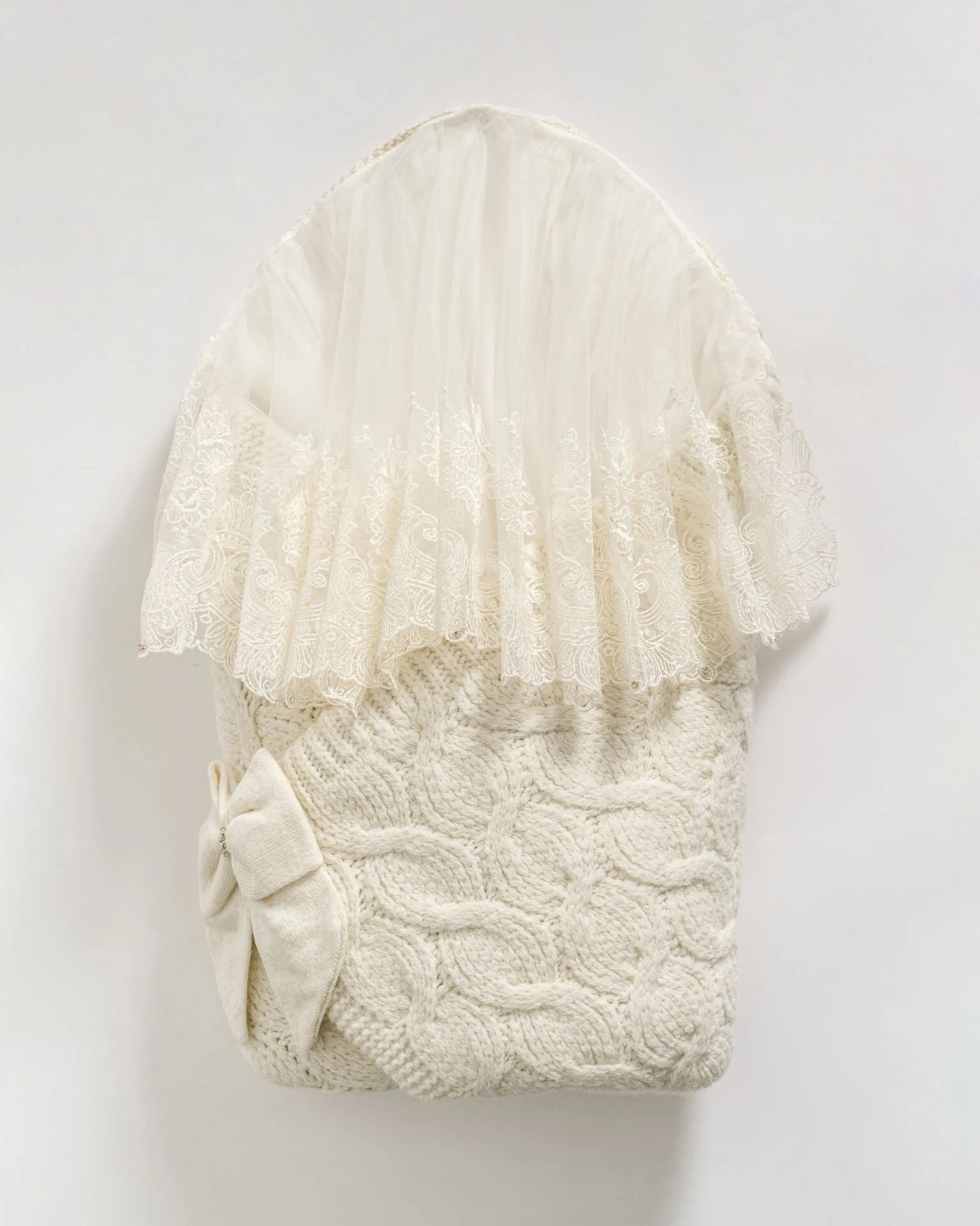 Lacy Theme Tricot Swaddle
