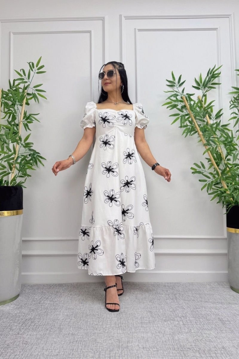 Flower Embroidered Balloon Sleeve Dress