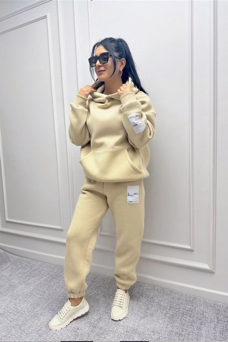 Beige Sweatpants Set with Fleece