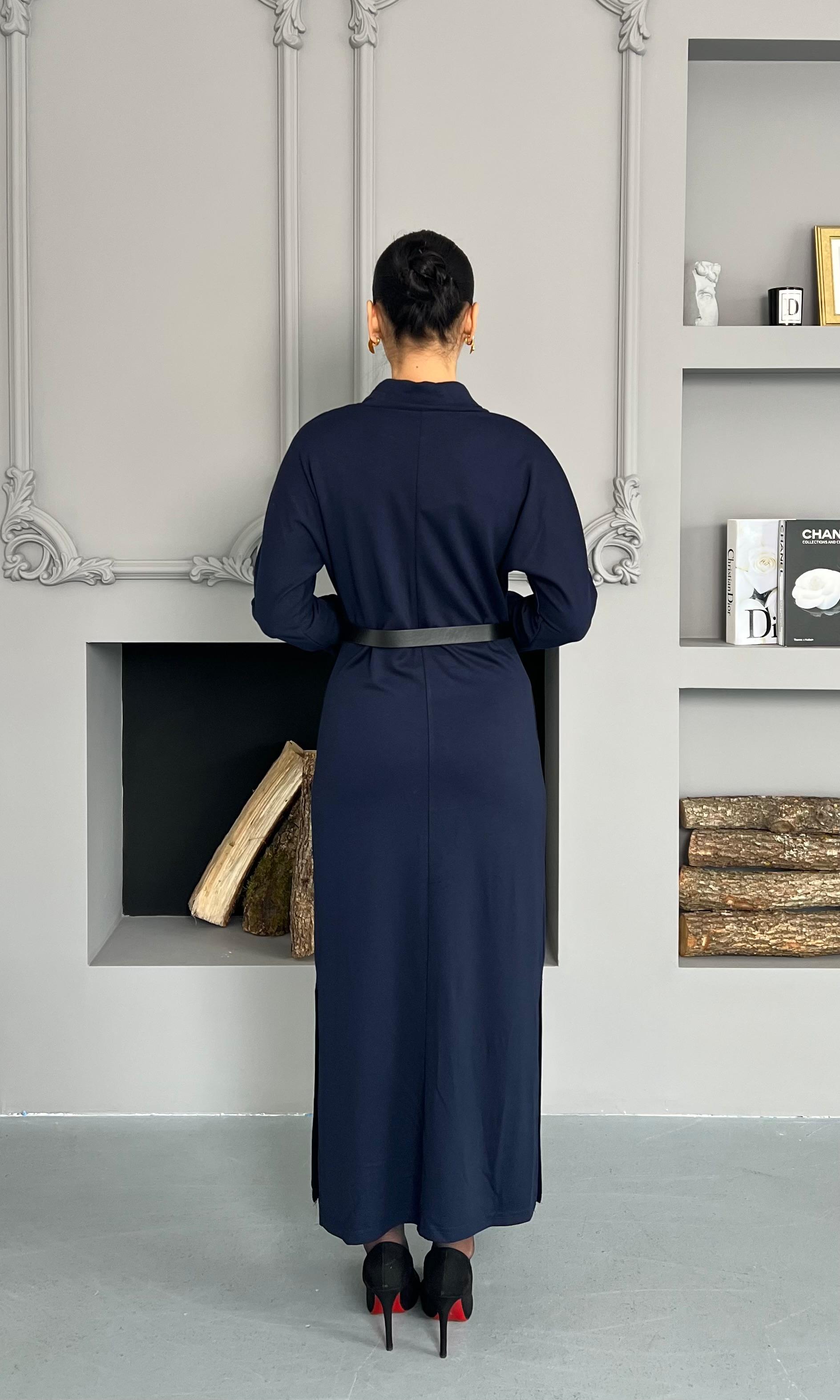 Yırtmaç Detaylı Basıc Elbise - Koyu Lacivert