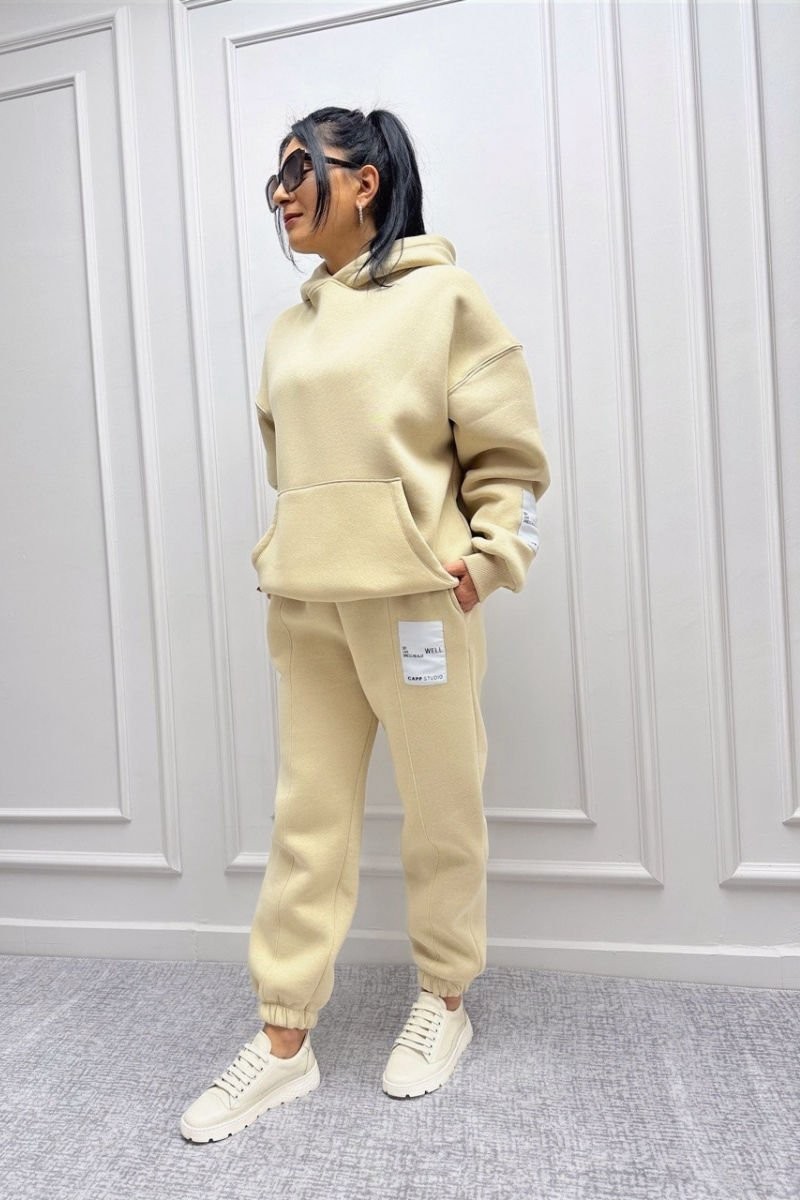 Beige Sweatpants Set with Fleece