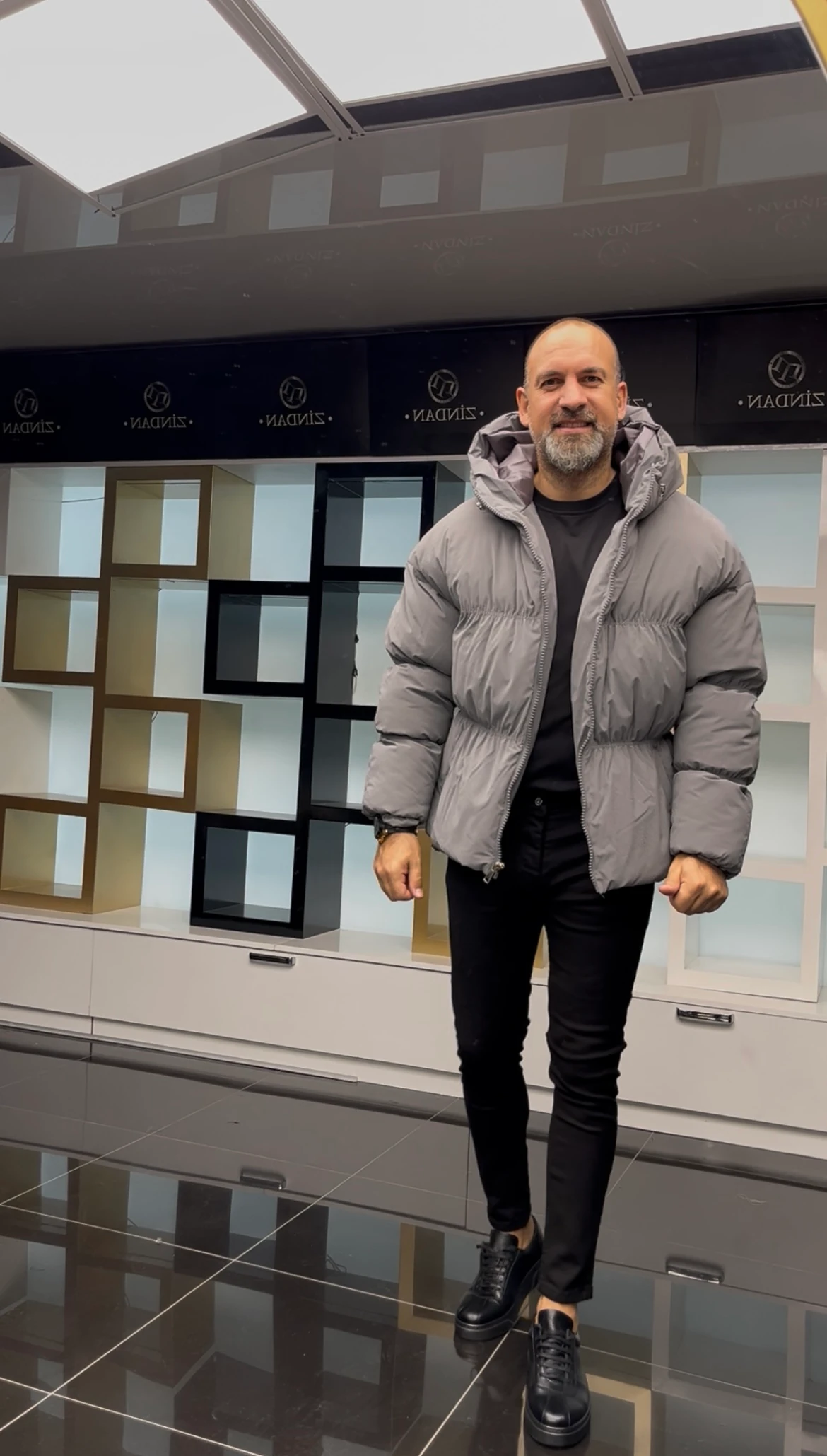 Kapüşonlu Mont Gri 