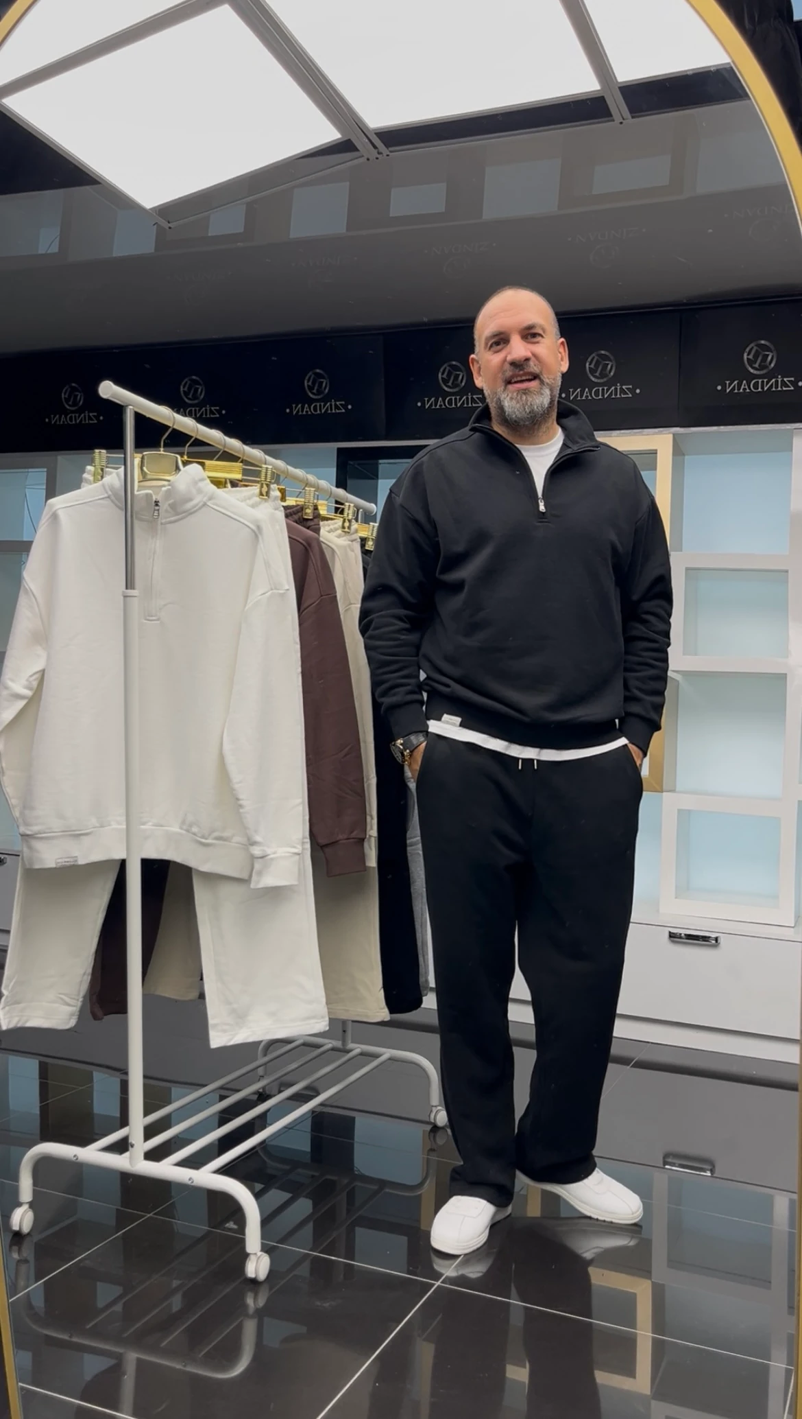 Fermuarlı Bol Paça Eşofman Takımı Siyah