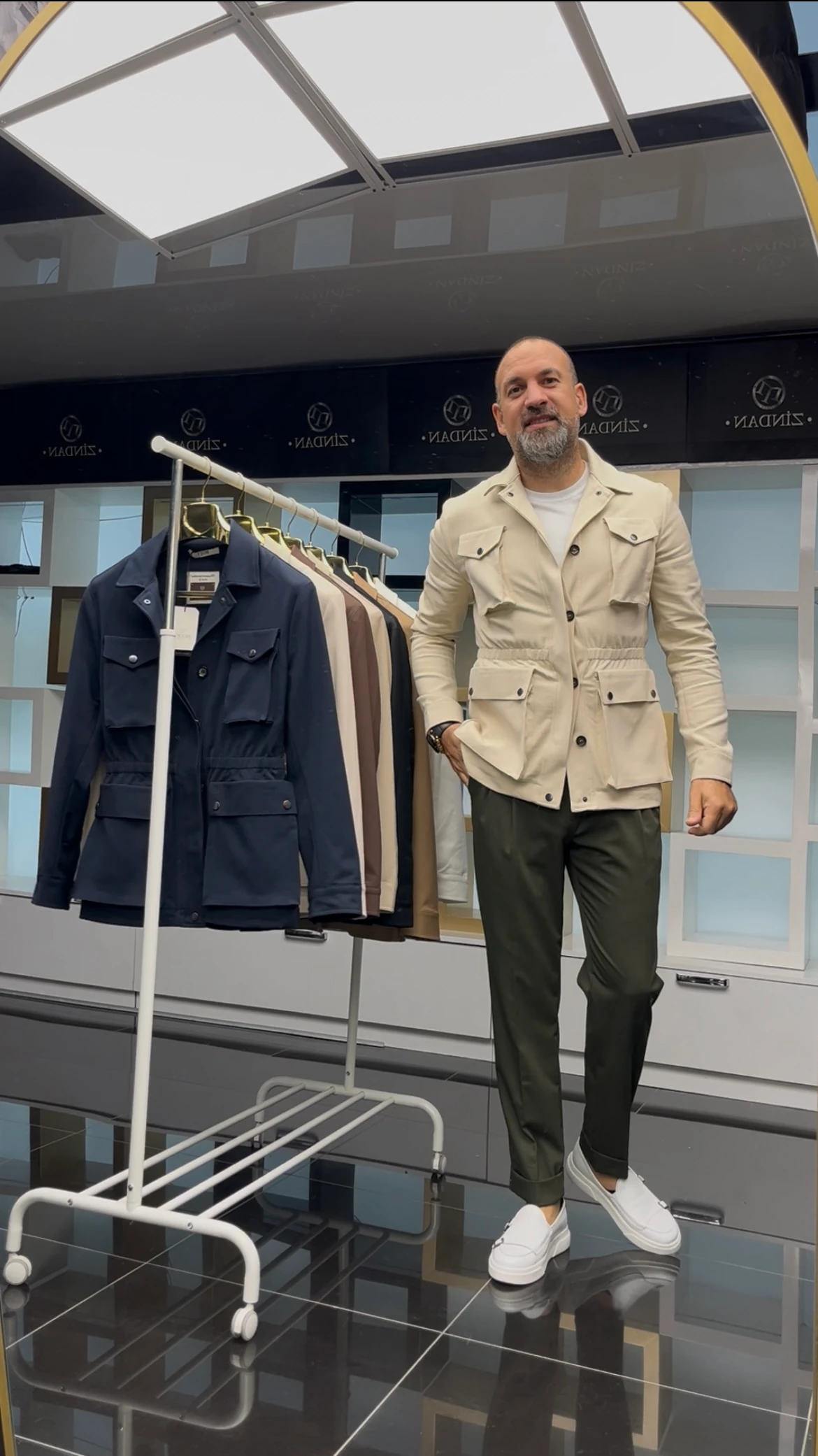 Kısa Safari Trençkot Bej 