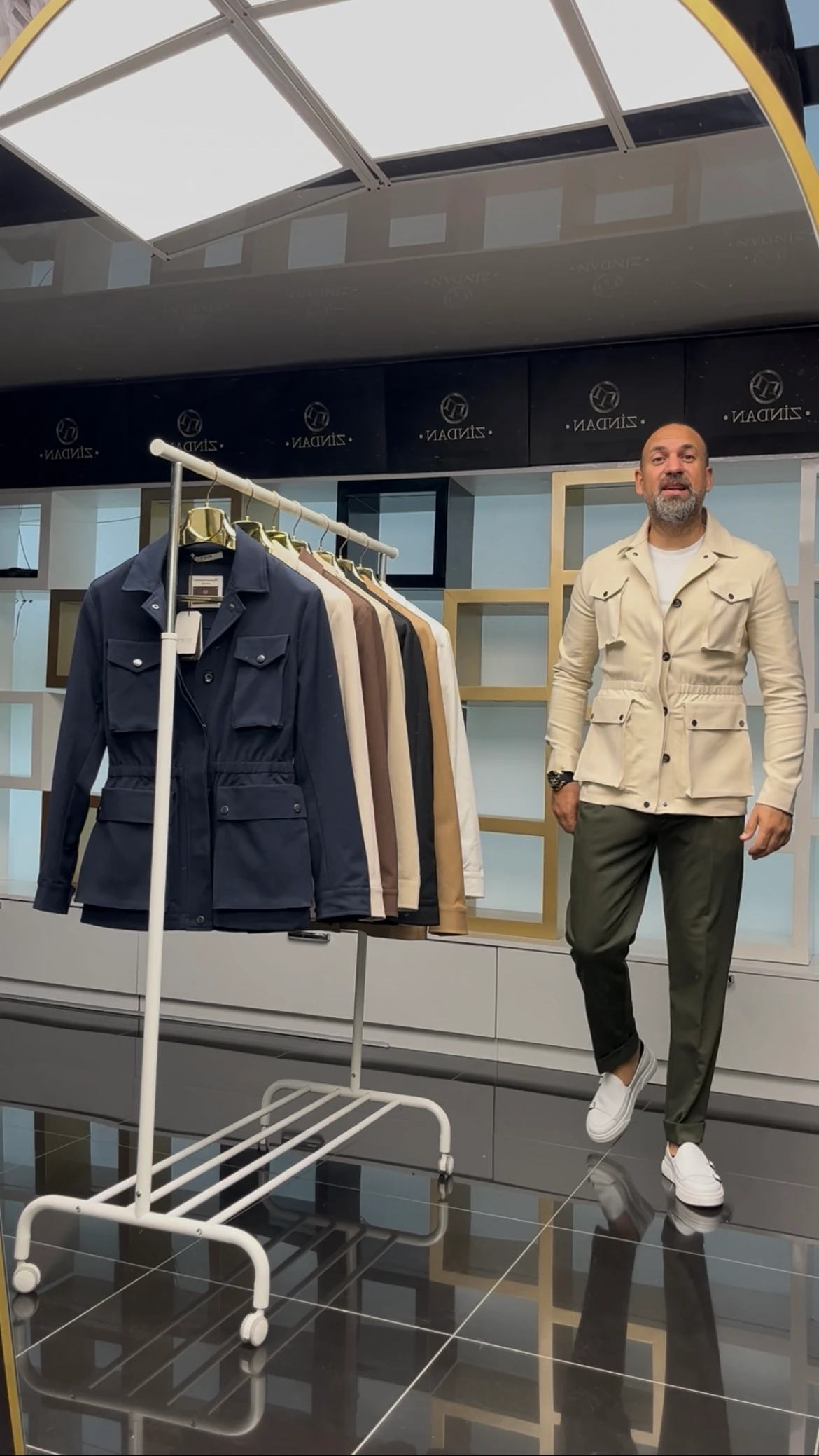 Kısa Safari Trençkot Bej 