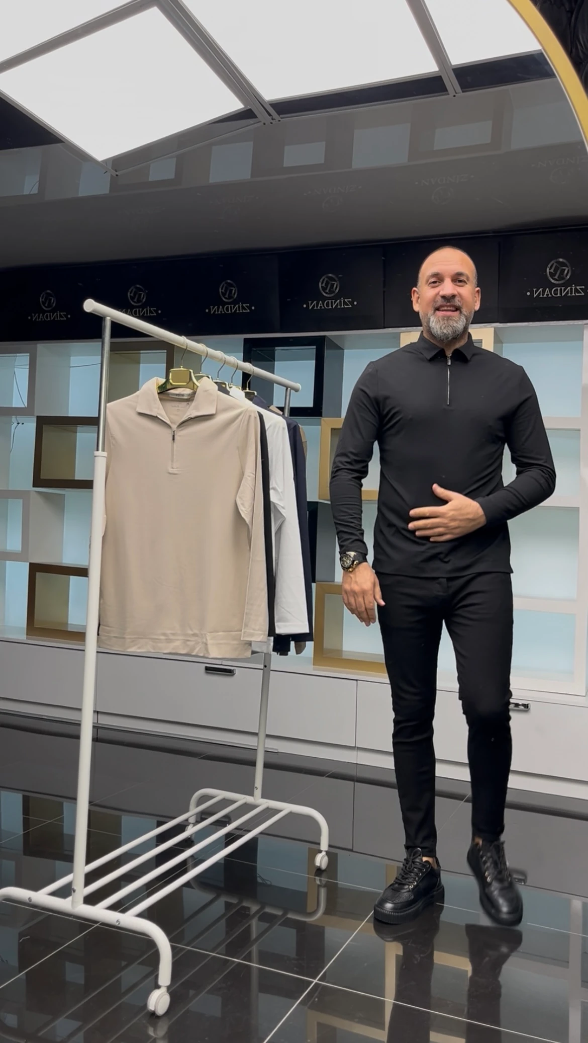 Fermuarlı İnce Sweatshirt Siyah