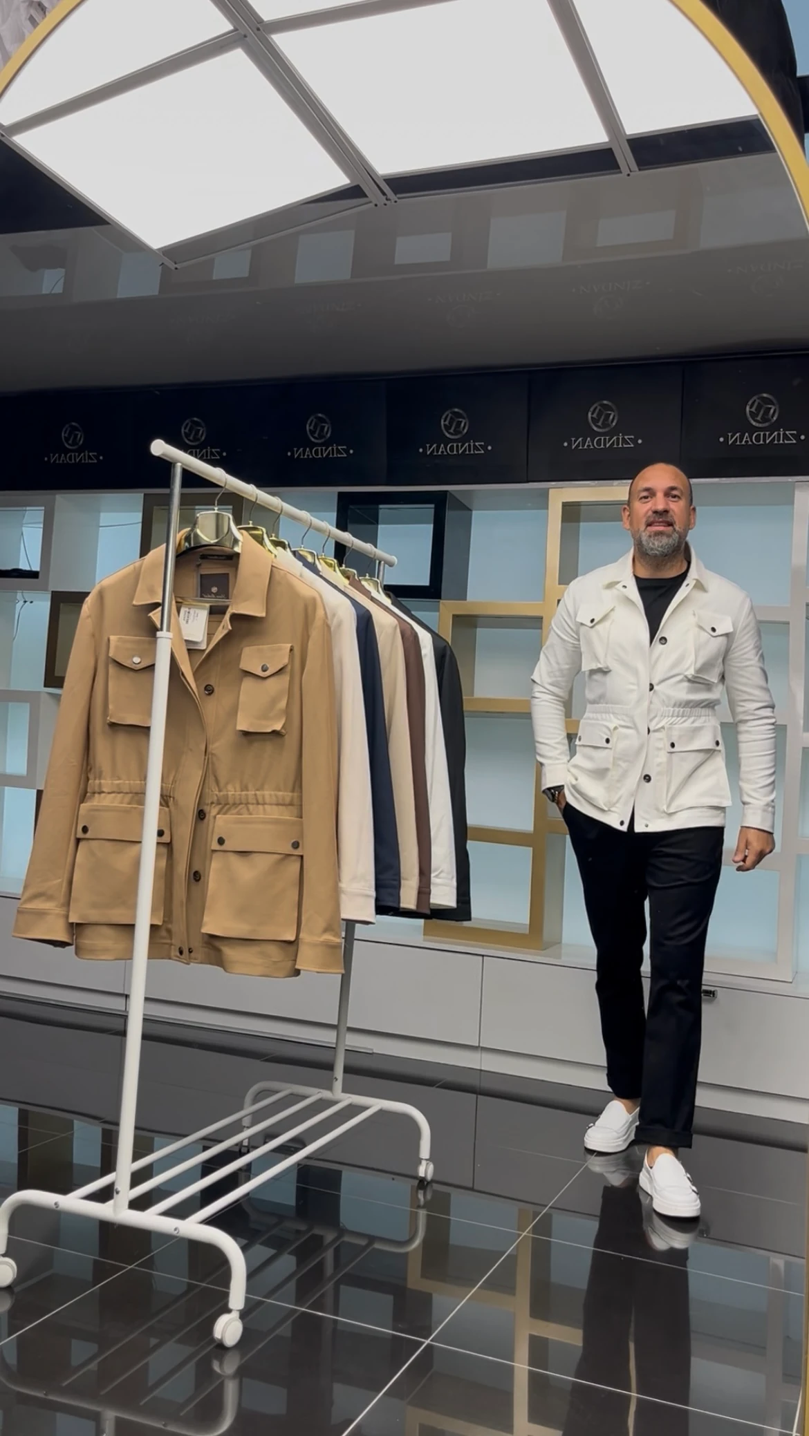 Kısa Safari Trençkot Beyaz 