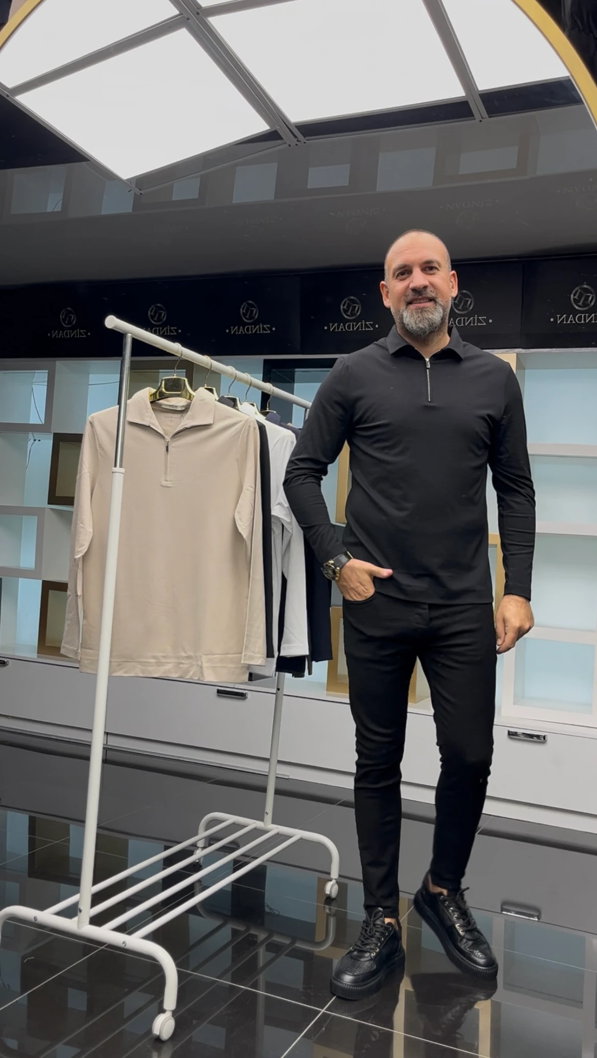 Fermuarlı İnce Sweatshirt Siyah