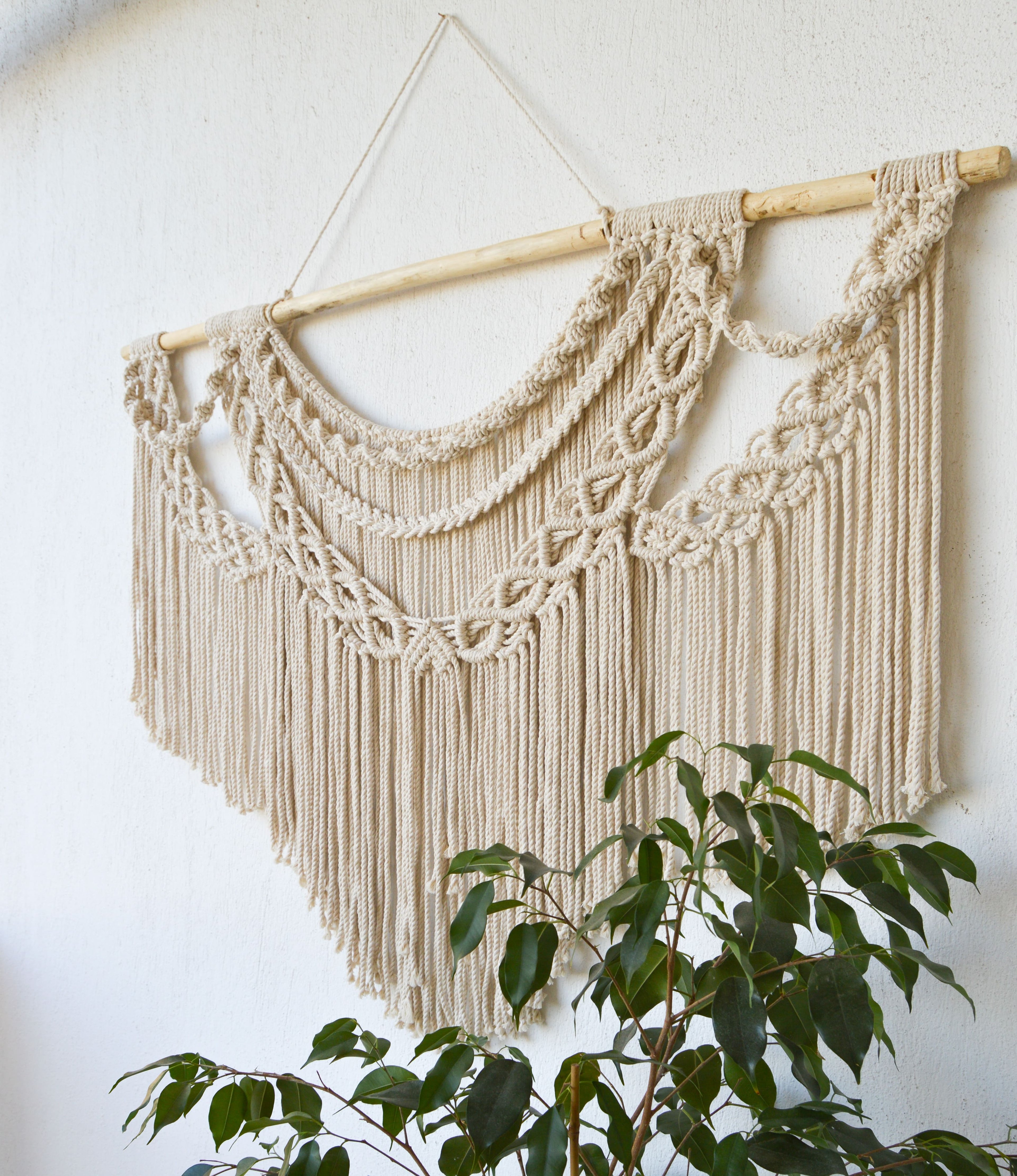 ALMAN   l   Extra Large Macrame Wall Hanging, Initial Wall Decor, Bohemian Decoration, Woven Wall Hanging, Macrame Mural, Headboard