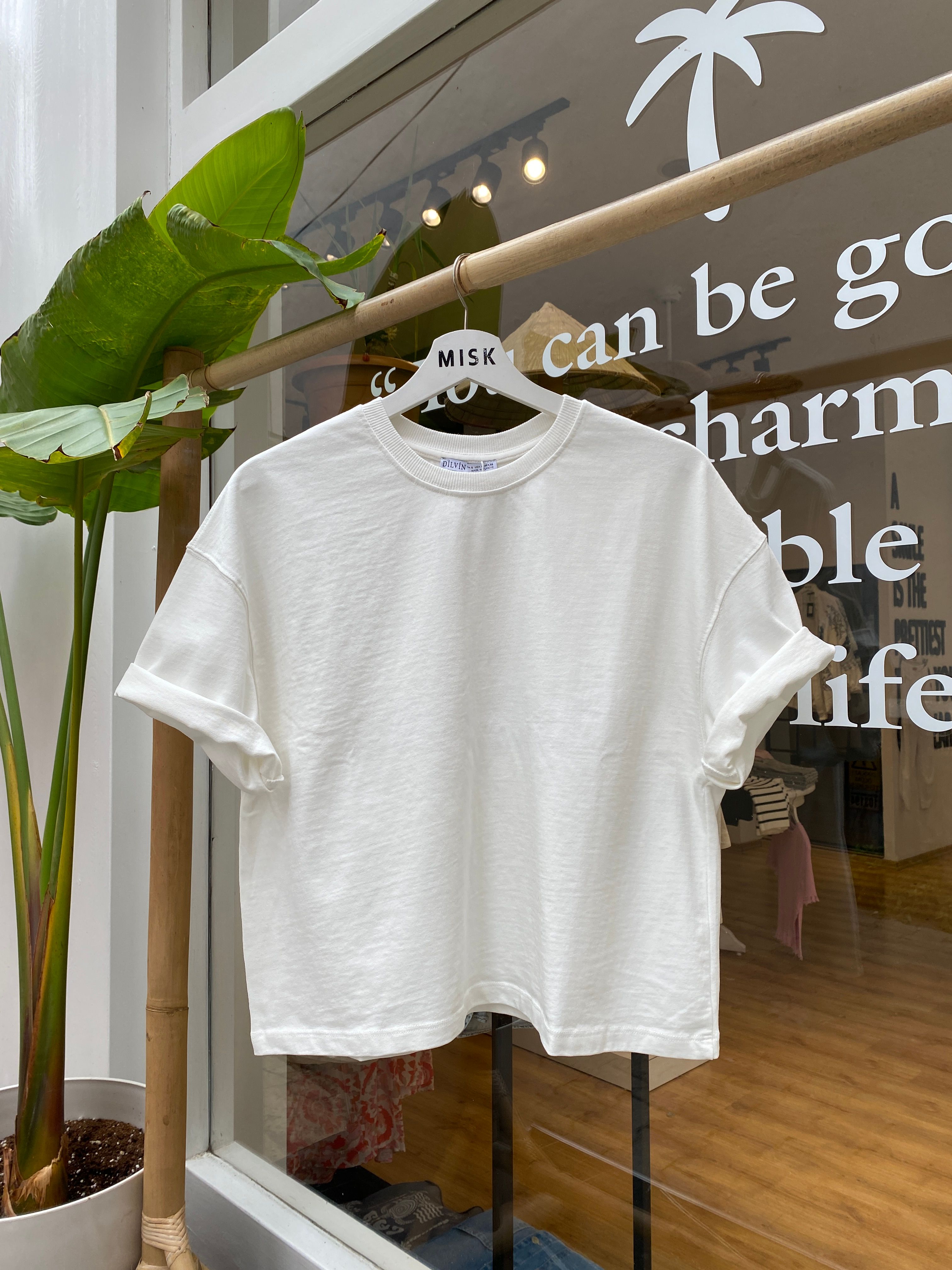 Basic T-Shirt