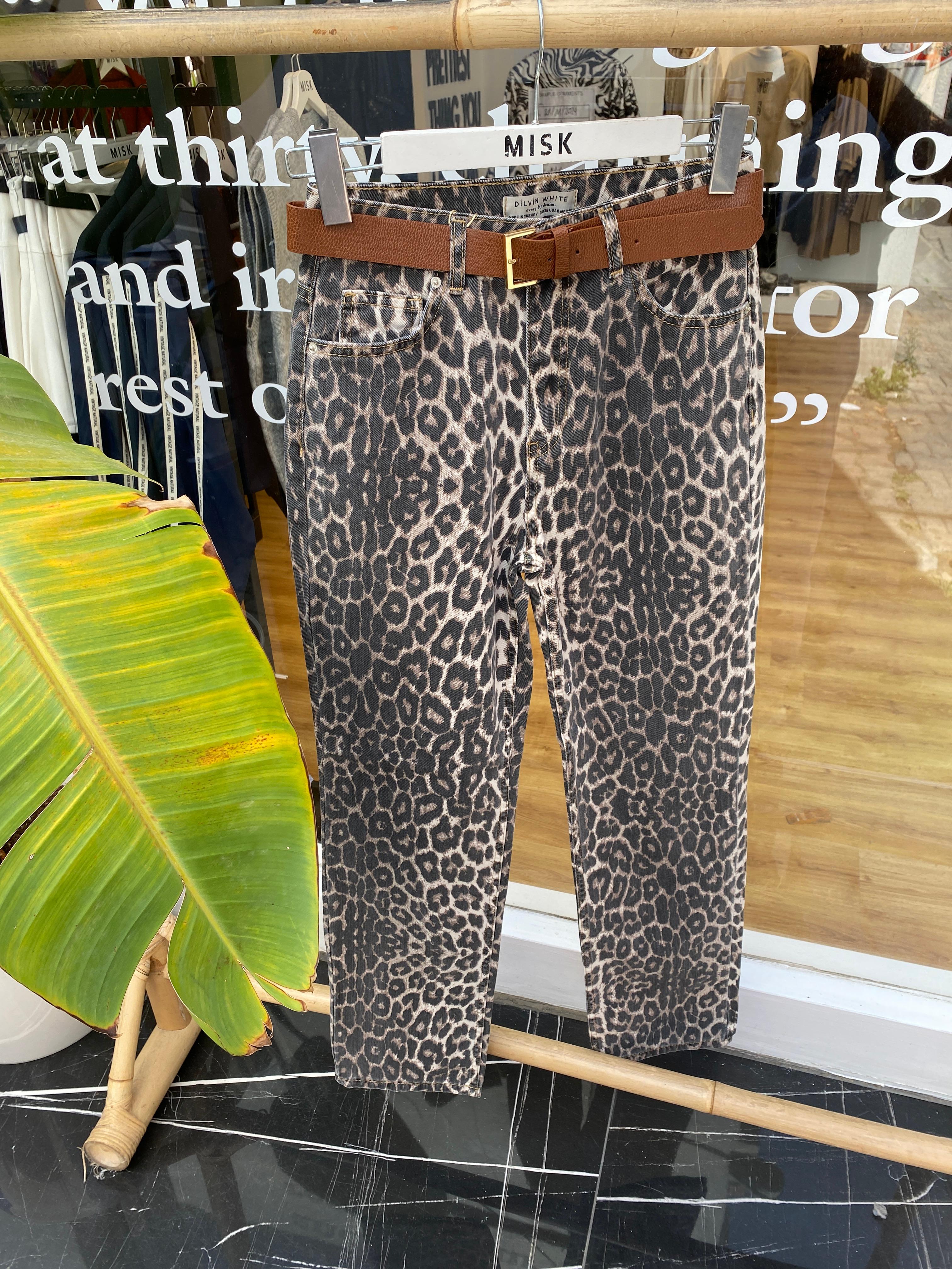 1019 Leopar Desen Straight Jean