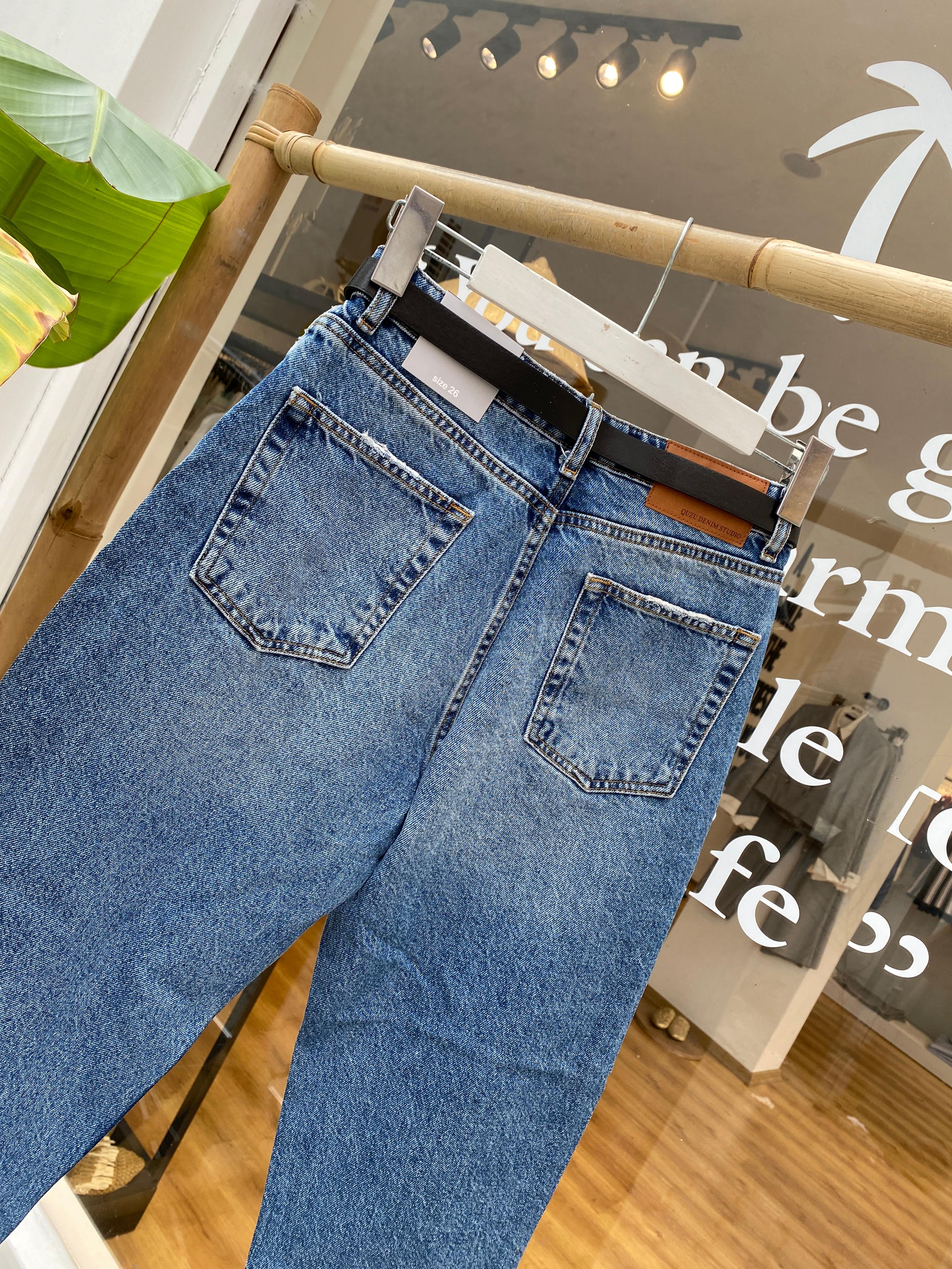 1003 Carrot Fit Jean