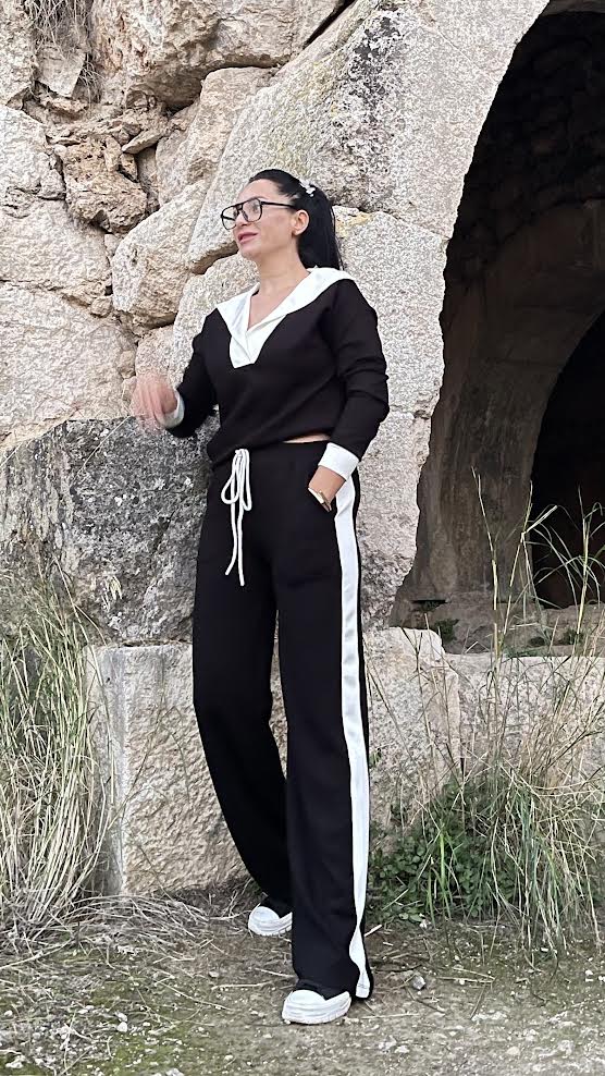 026 Büyük Yaka Beyaz Garnili takım