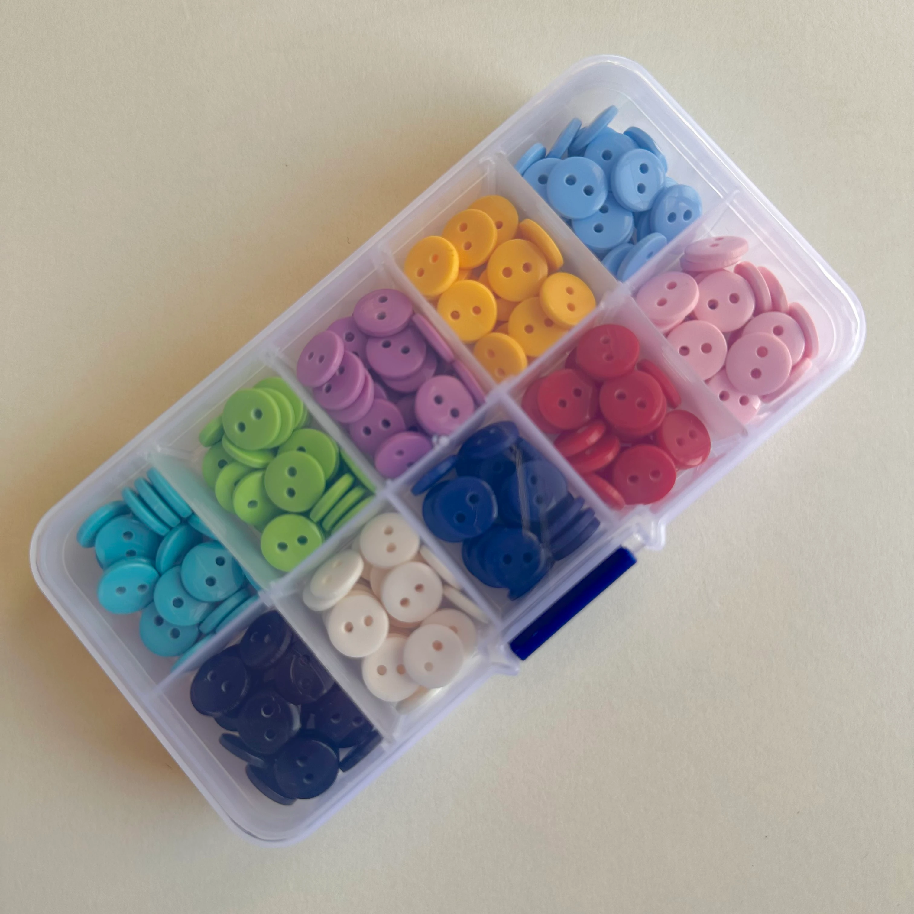 Yuvarlak Plastik Düğme (10mm) 