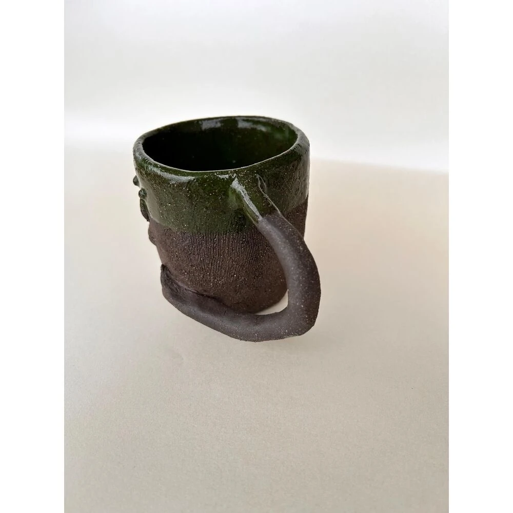 Green Face El Yapımı Seramik Kupa