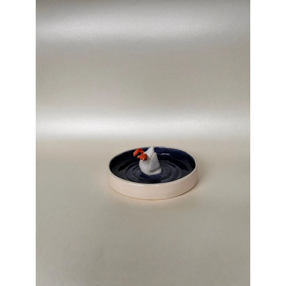 Shy Duck El Yapımı Seramik Obje