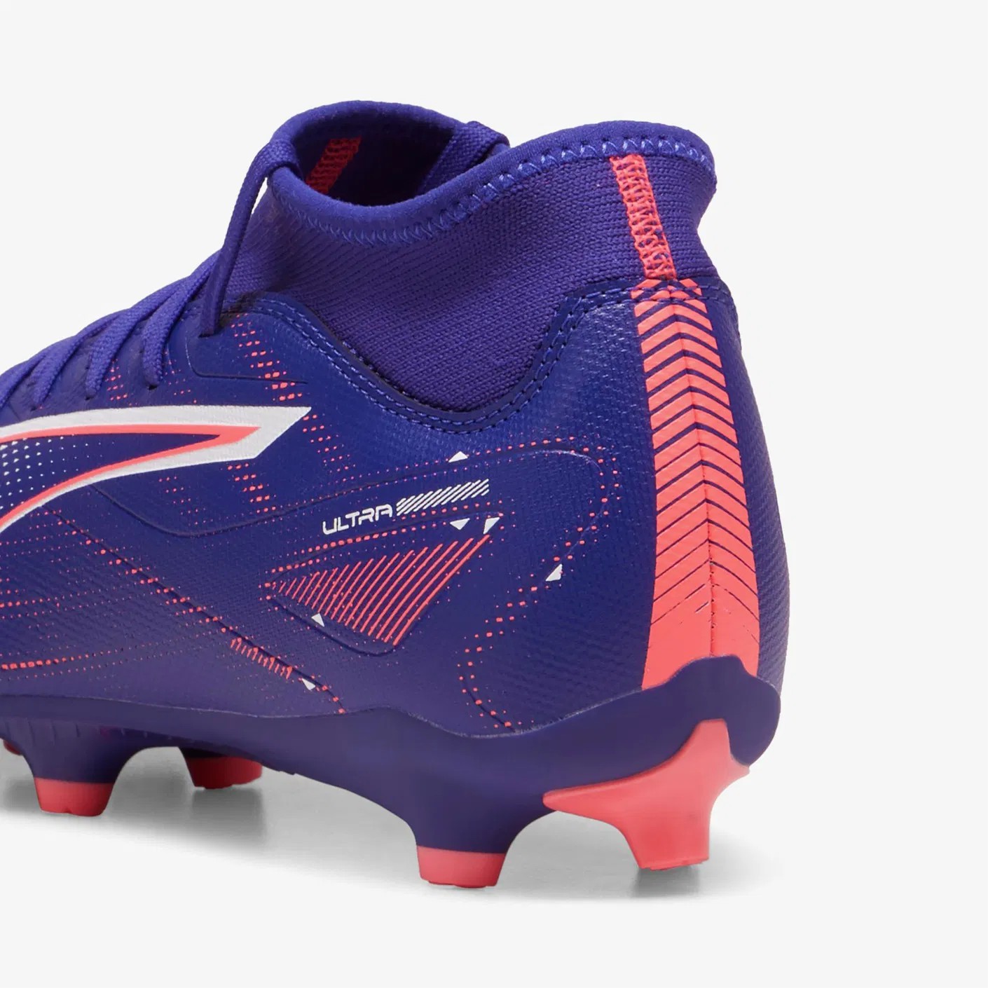 PUMA ULTRA 5 PLAY+ FG/AG (107688 01)