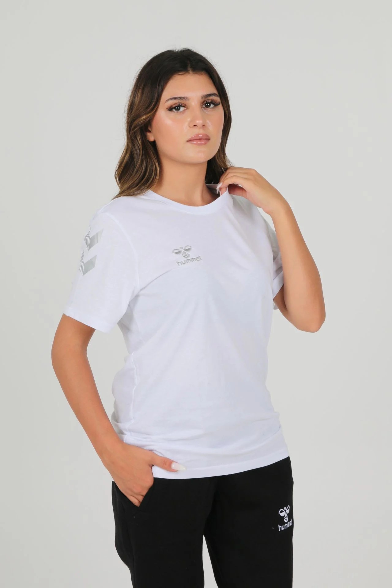 HUMMEL ARMİN PAMUKLU BİSİKLET YAKA TİŞÖRT BEYAZ