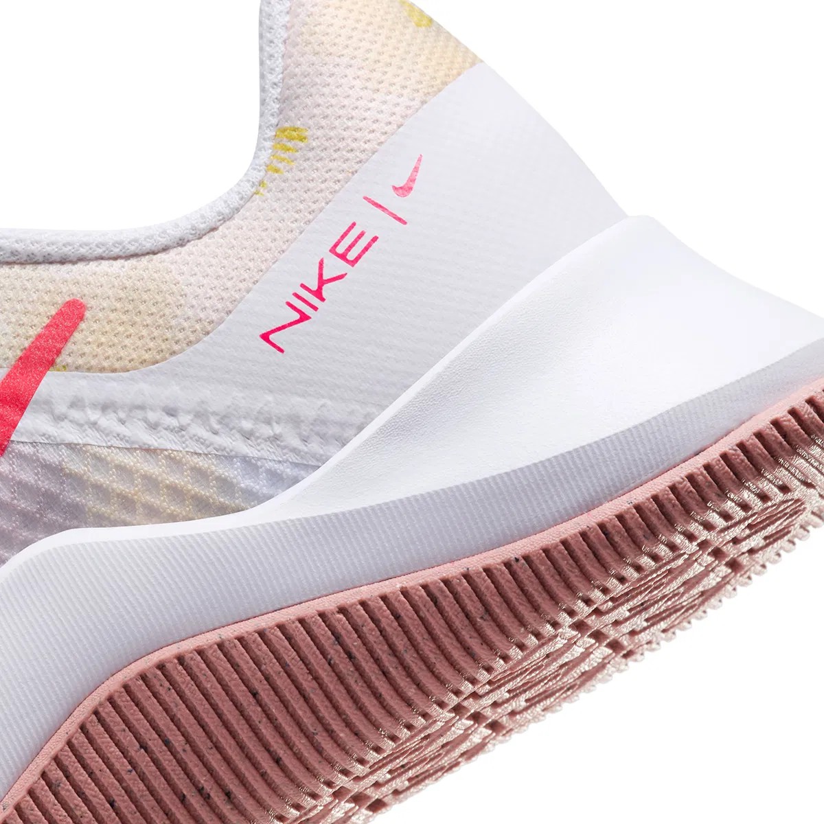 NIKE W MC TRAINER SPOR AYAKKABI (DZ1548 100)