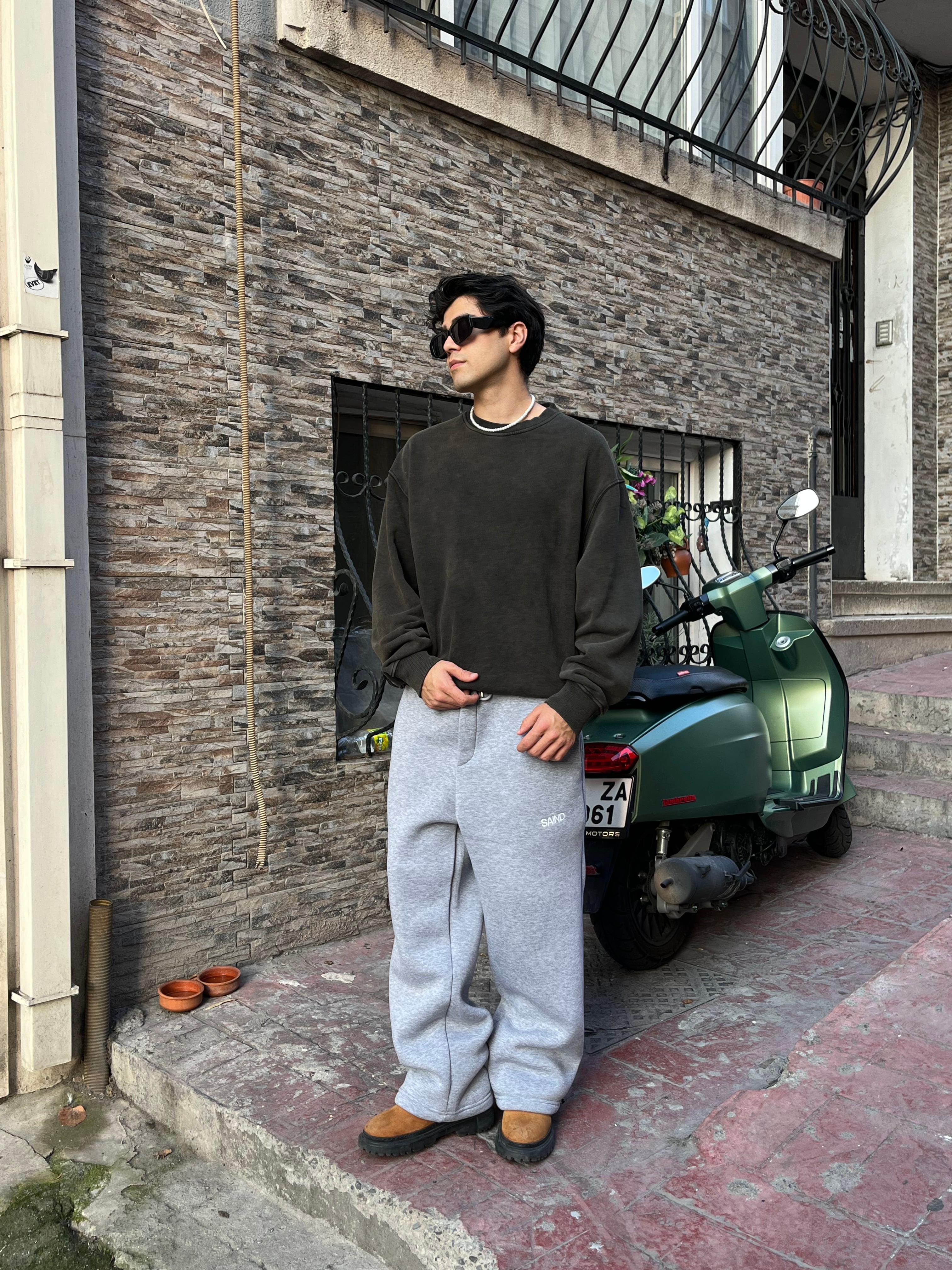 Washed Antrasit Basic Sweatshirt 