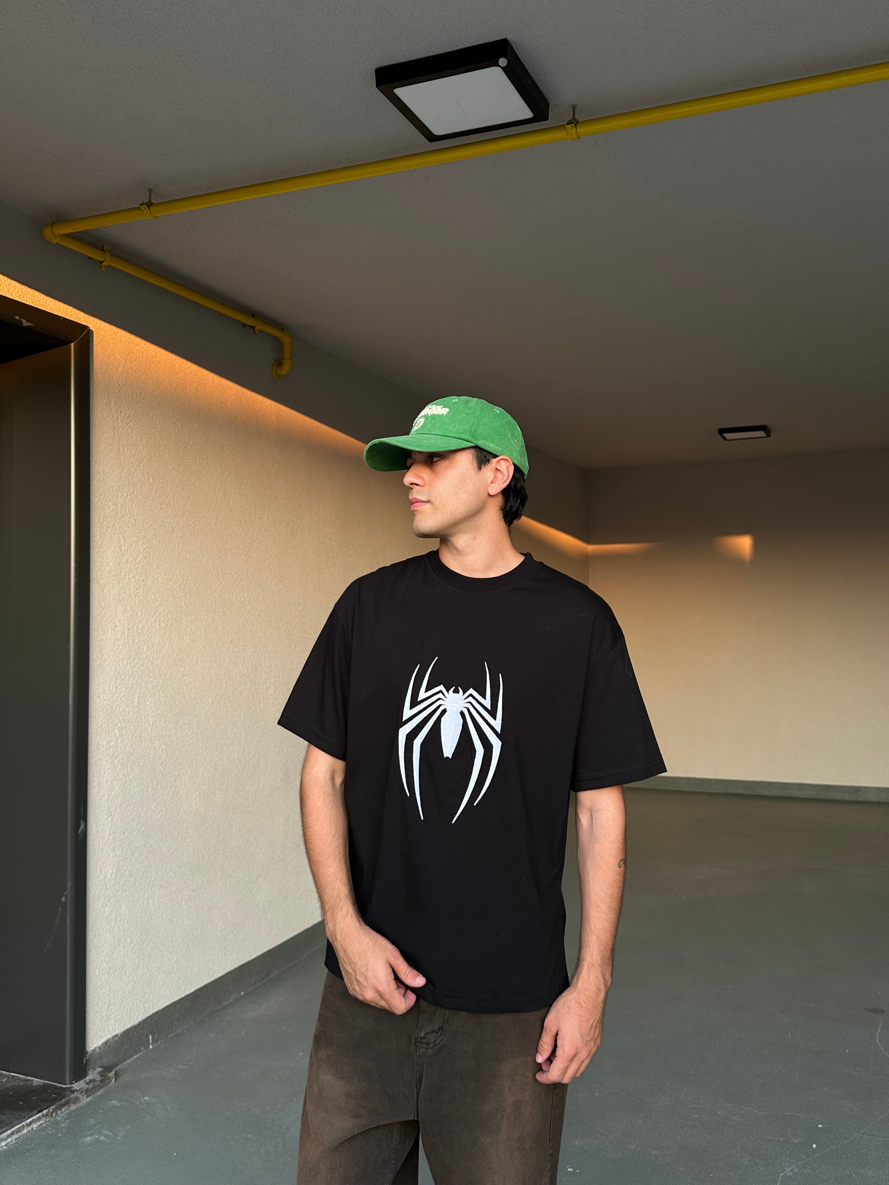Spider Nakışlı Premium Oversize Tişört - Siyah