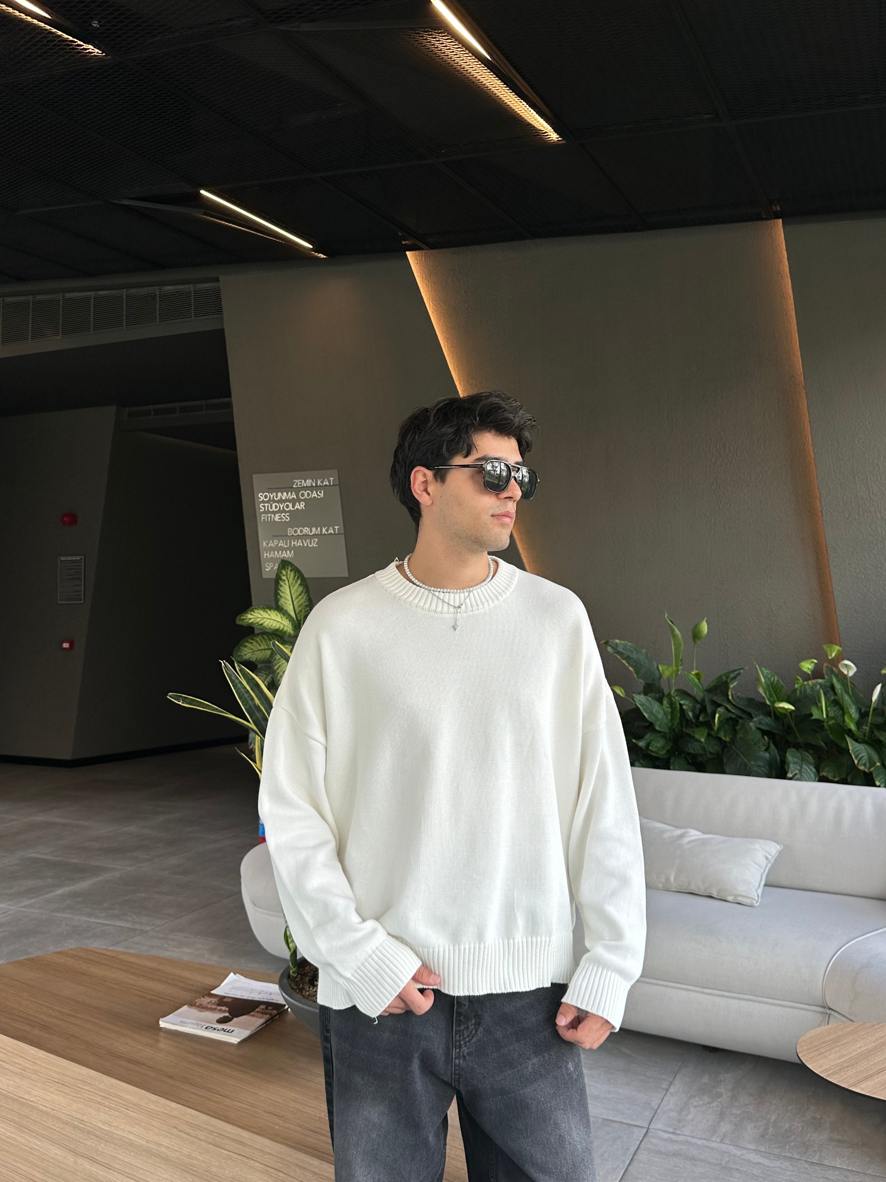 Premium Boxy Fit Krem Triko Kazak