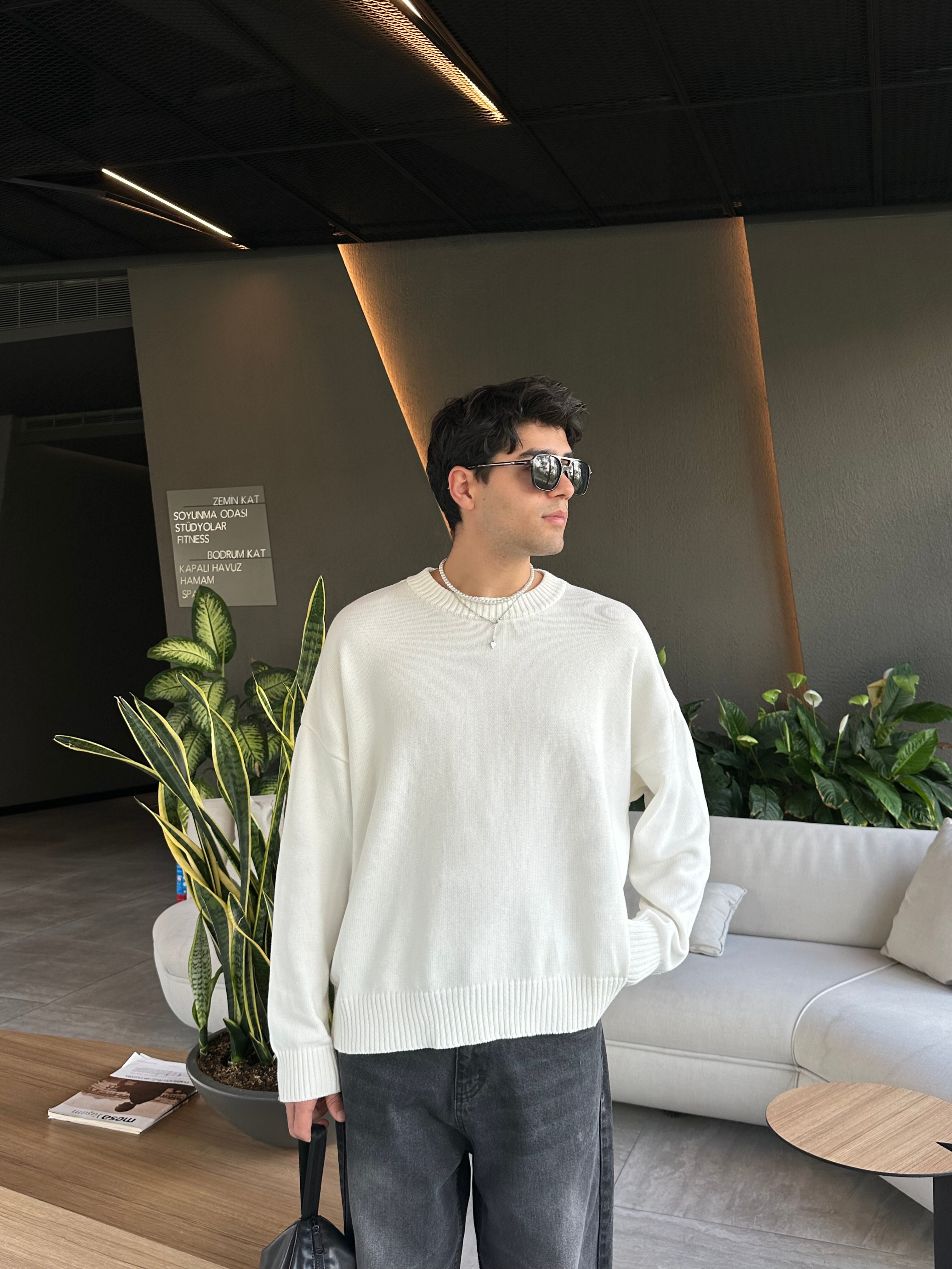 Premium Boxy Fit Krem Triko Kazak