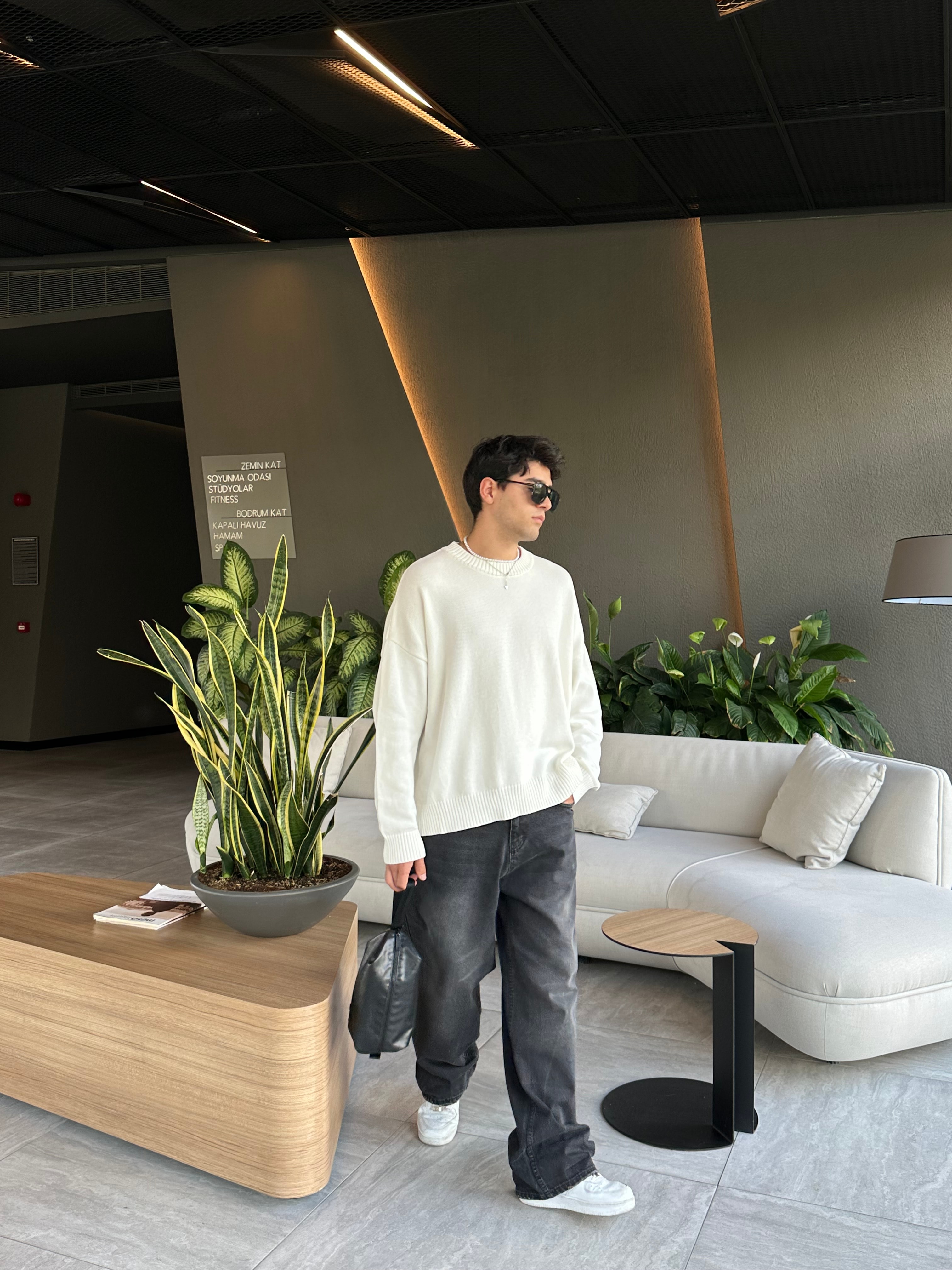 Premium Boxy Fit Krem Triko Kazak