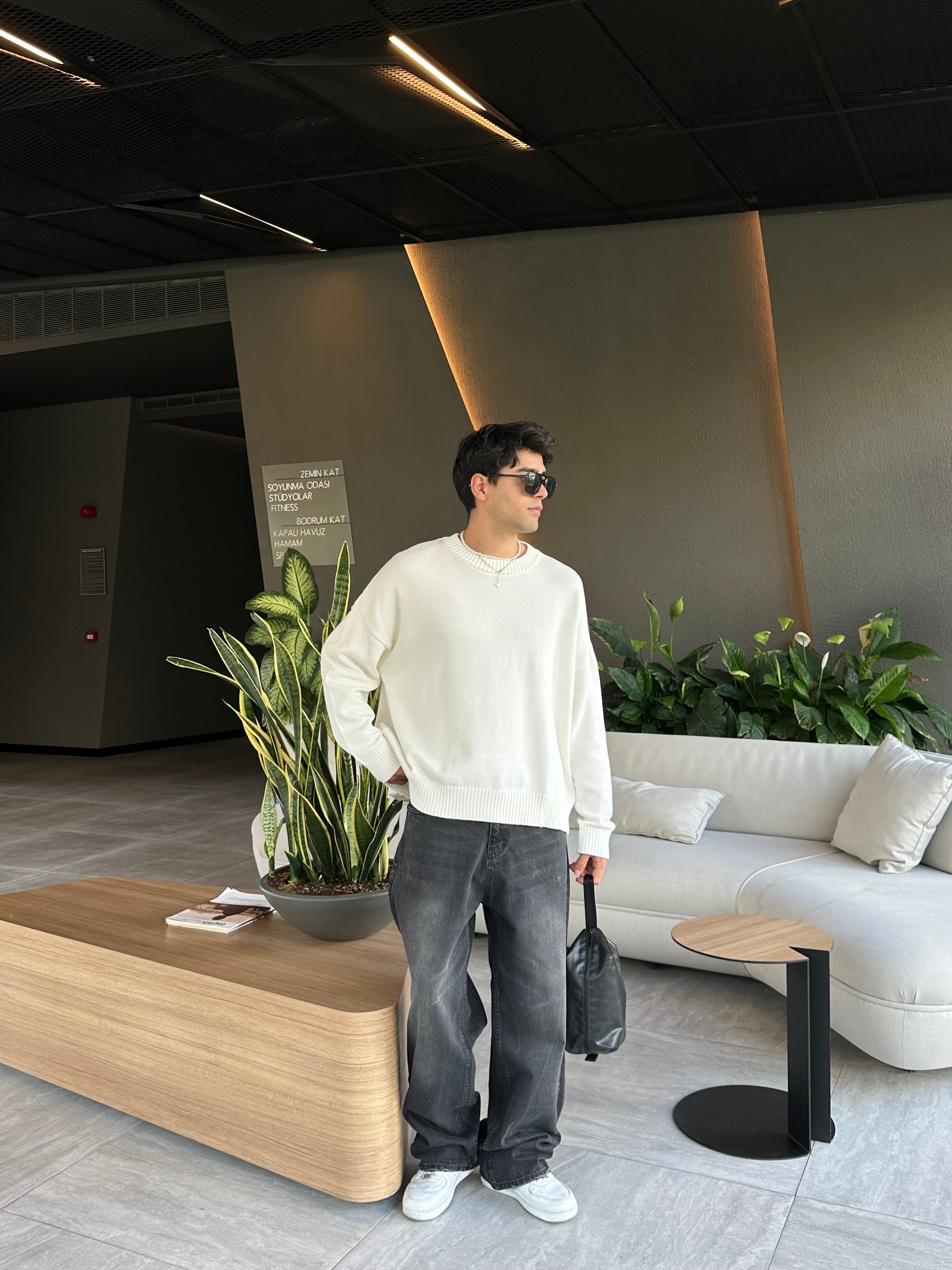 Premium Boxy Fit Krem Triko Kazak