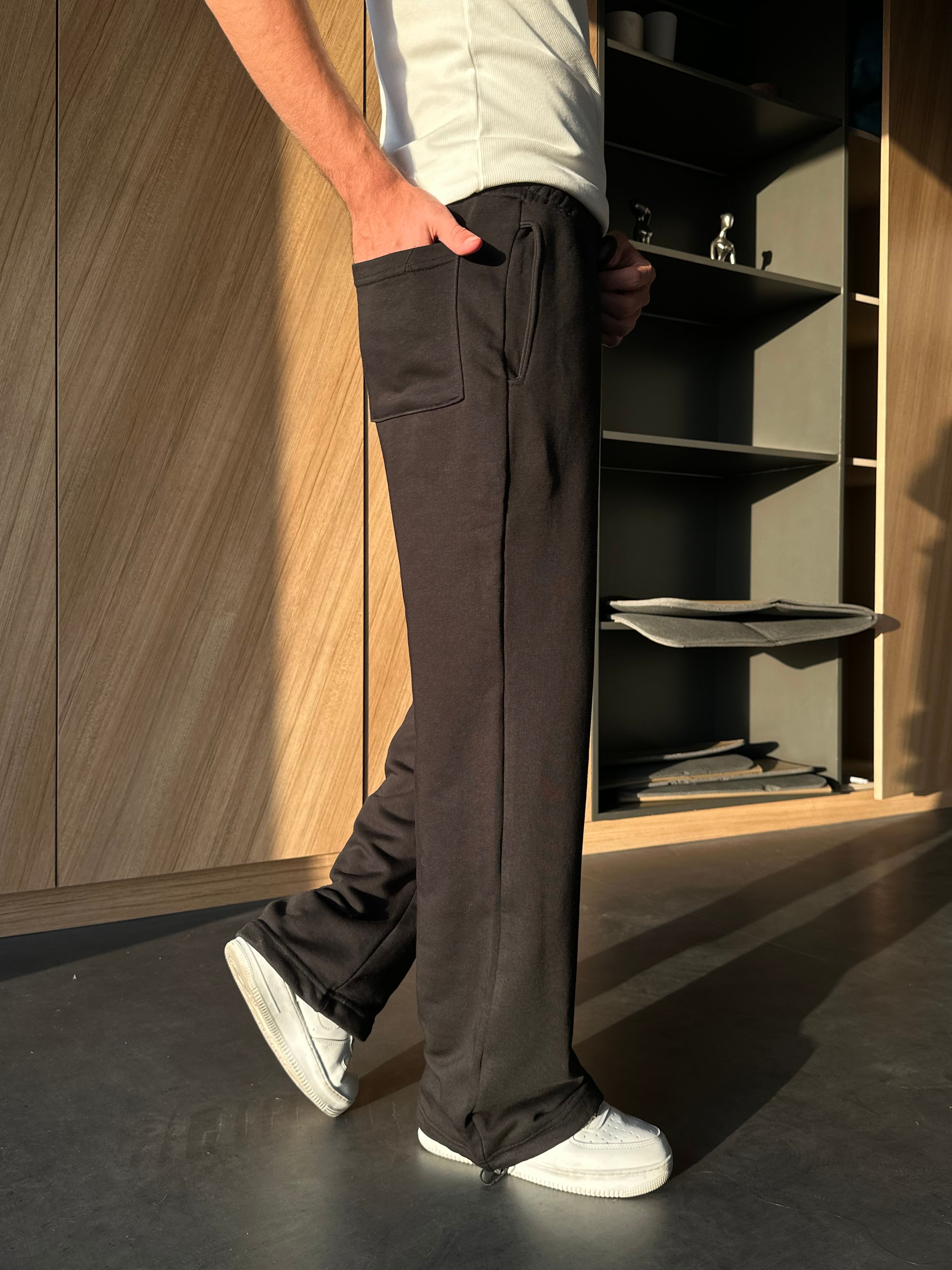 Basic Paça Lastikli Baggy Siyah Eşofman Altı
