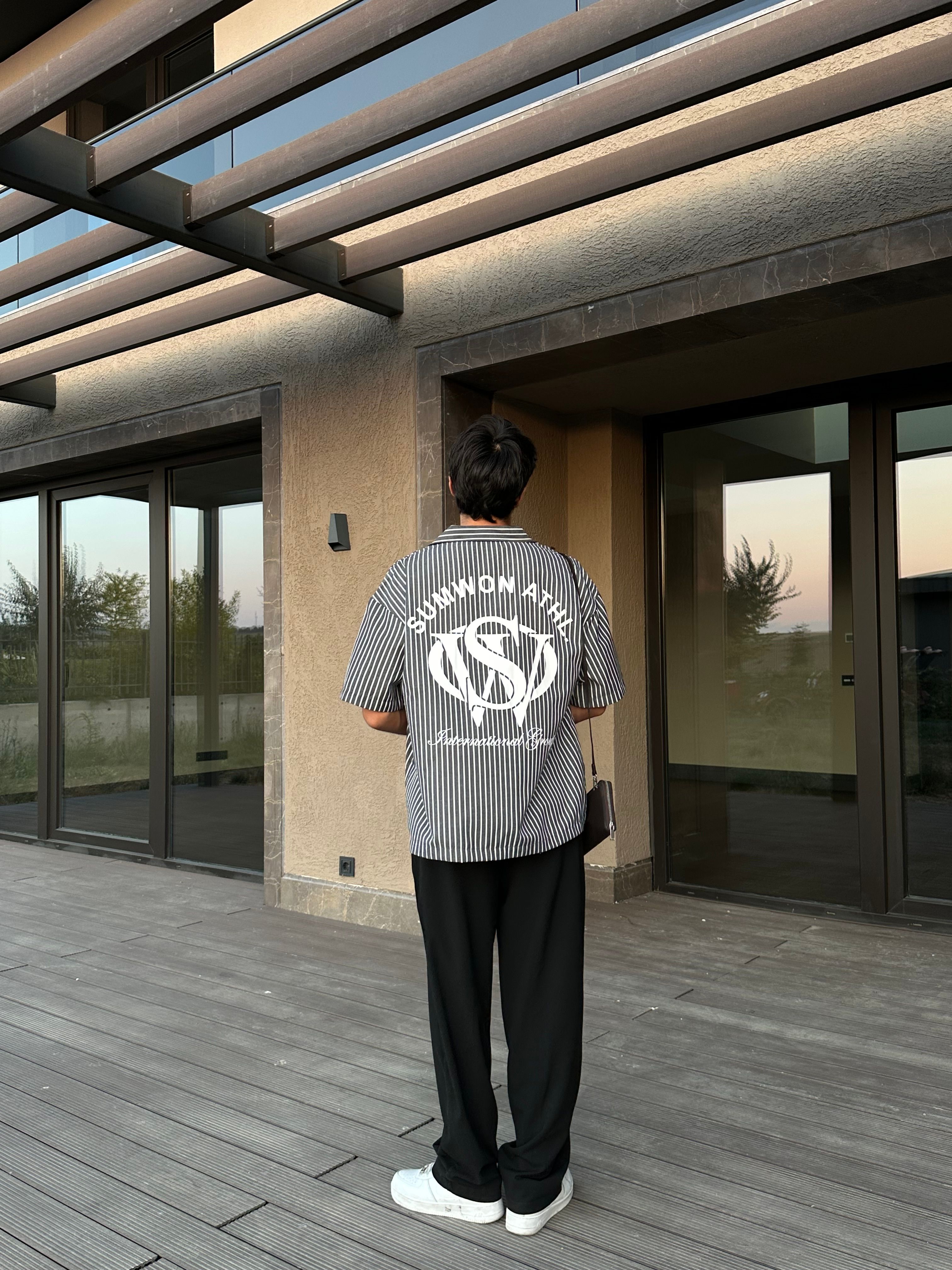 Sumwon Athl. Baskılı Oversize Gömlek