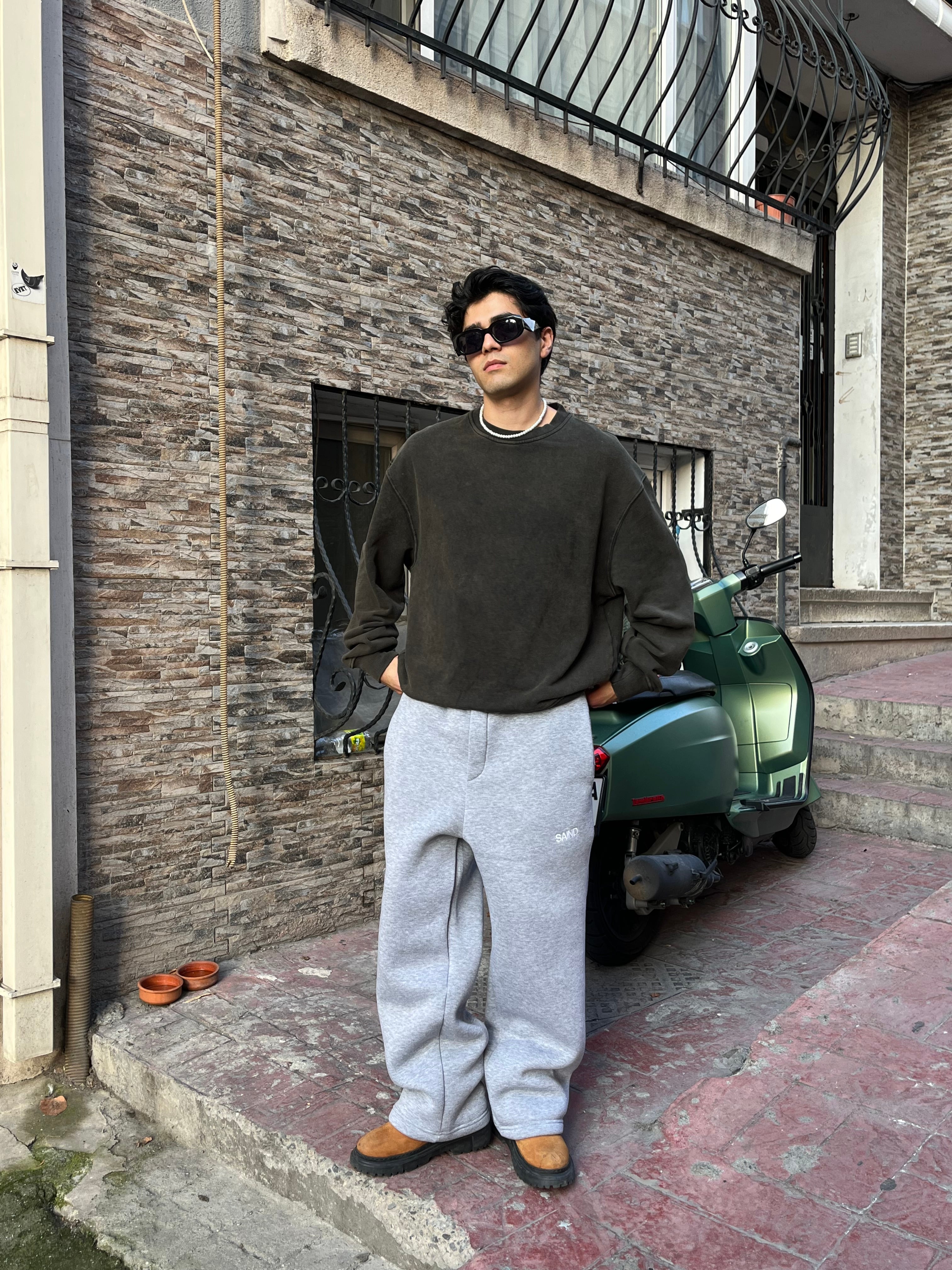 Washed Antrasit Basic Sweatshirt 