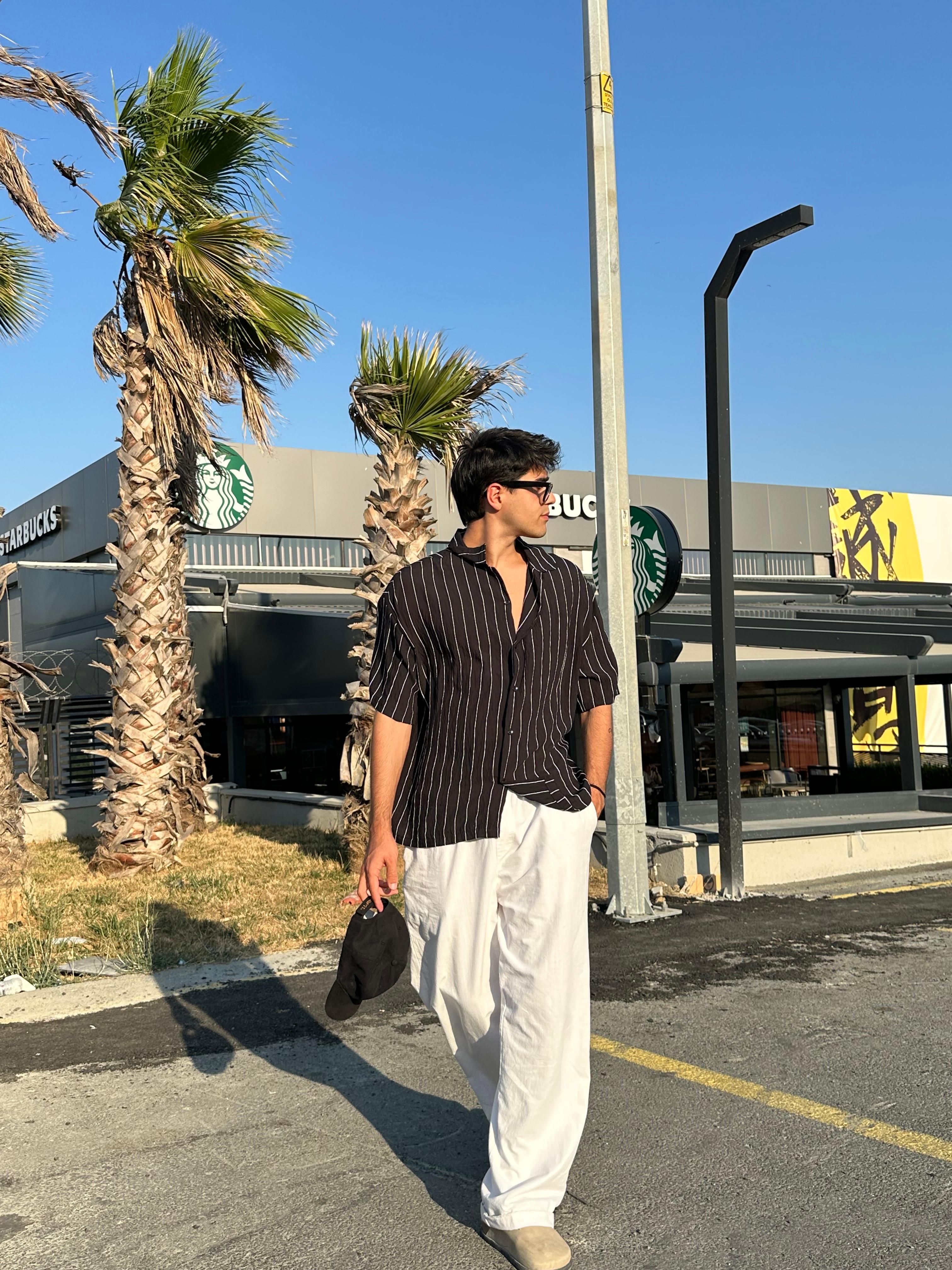 Çizgili Kısa Kol Oversize Gömlek - Siyah