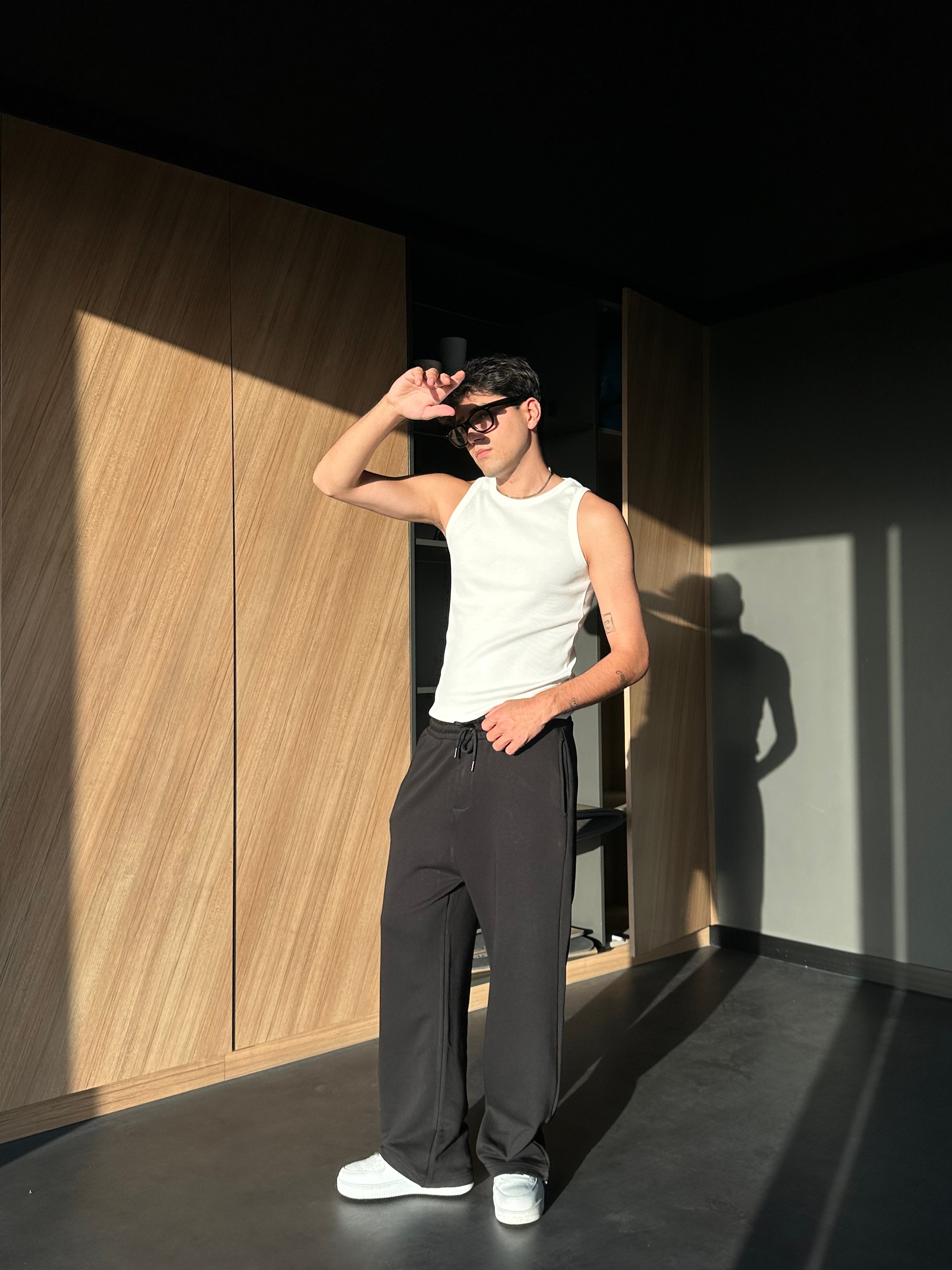 Basic Paça Lastikli Baggy Siyah Eşofman Altı