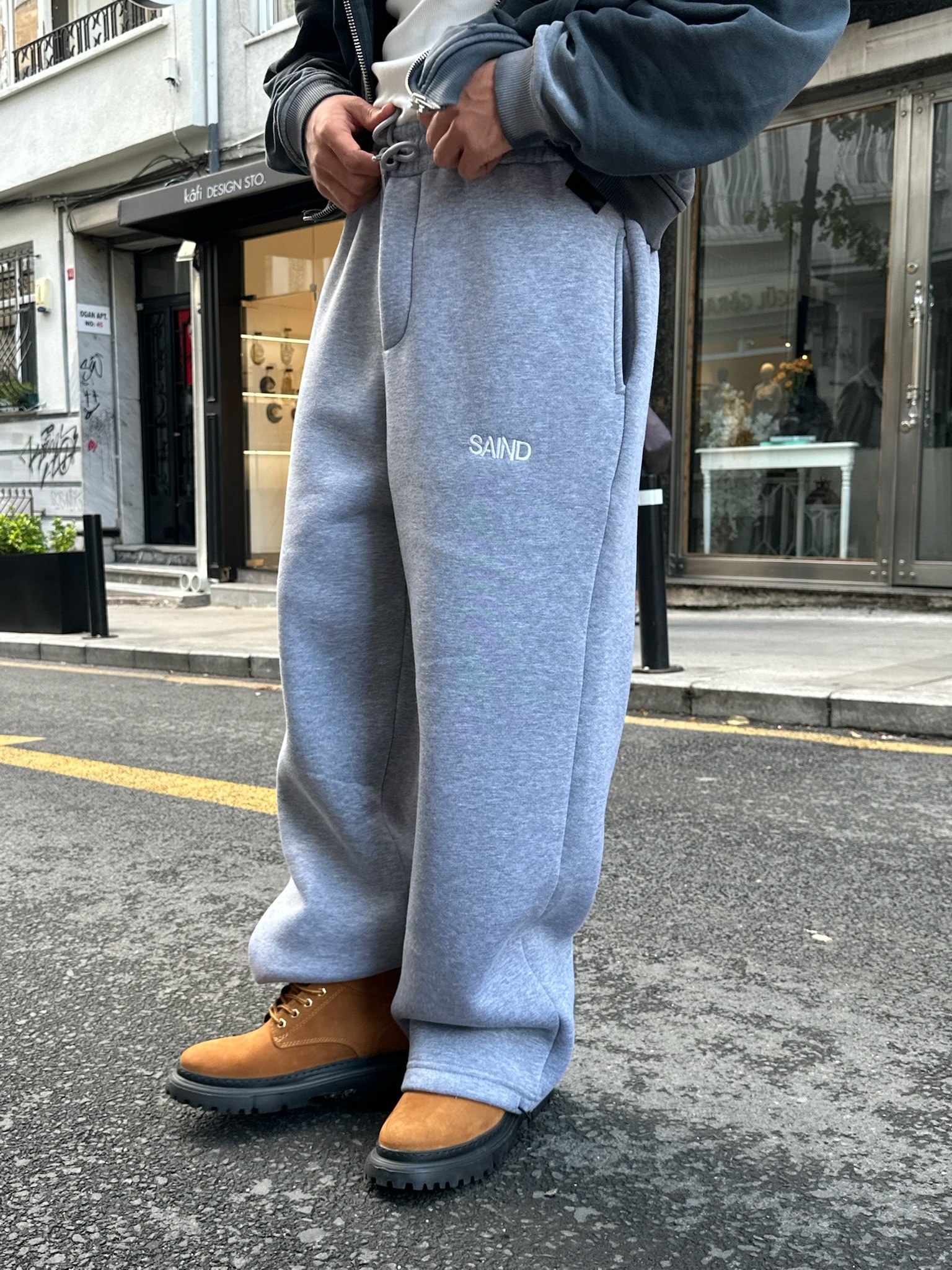 SAIND Nakışlı Premium Ayarlanabilir Paça Eşofman Altı  - Gri