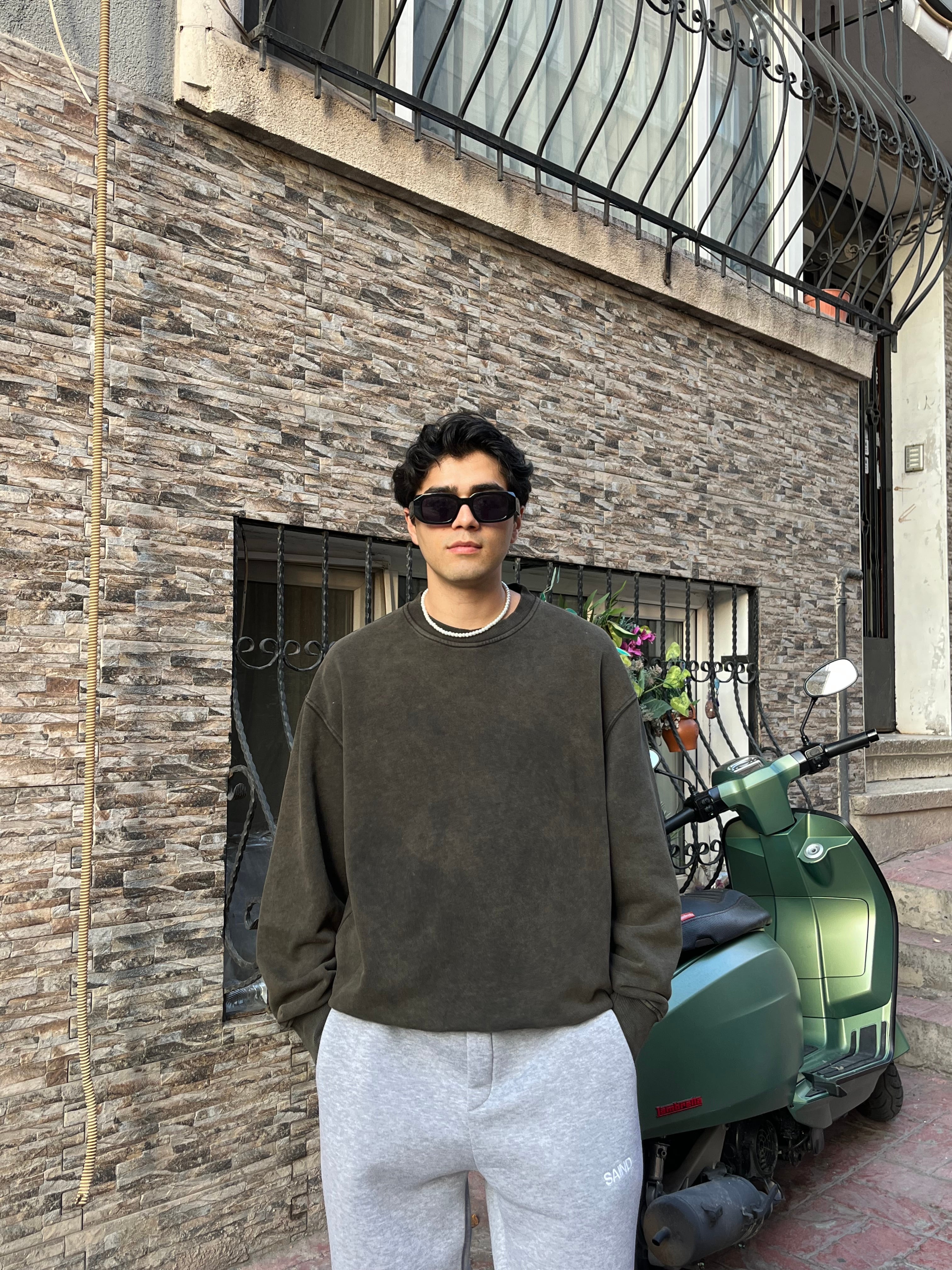 Washed Antrasit Basic Sweatshirt 