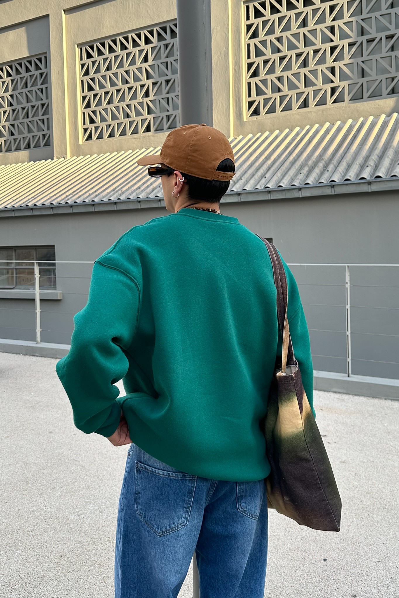 Yeşil Nakış Detaylı Sweatshirt