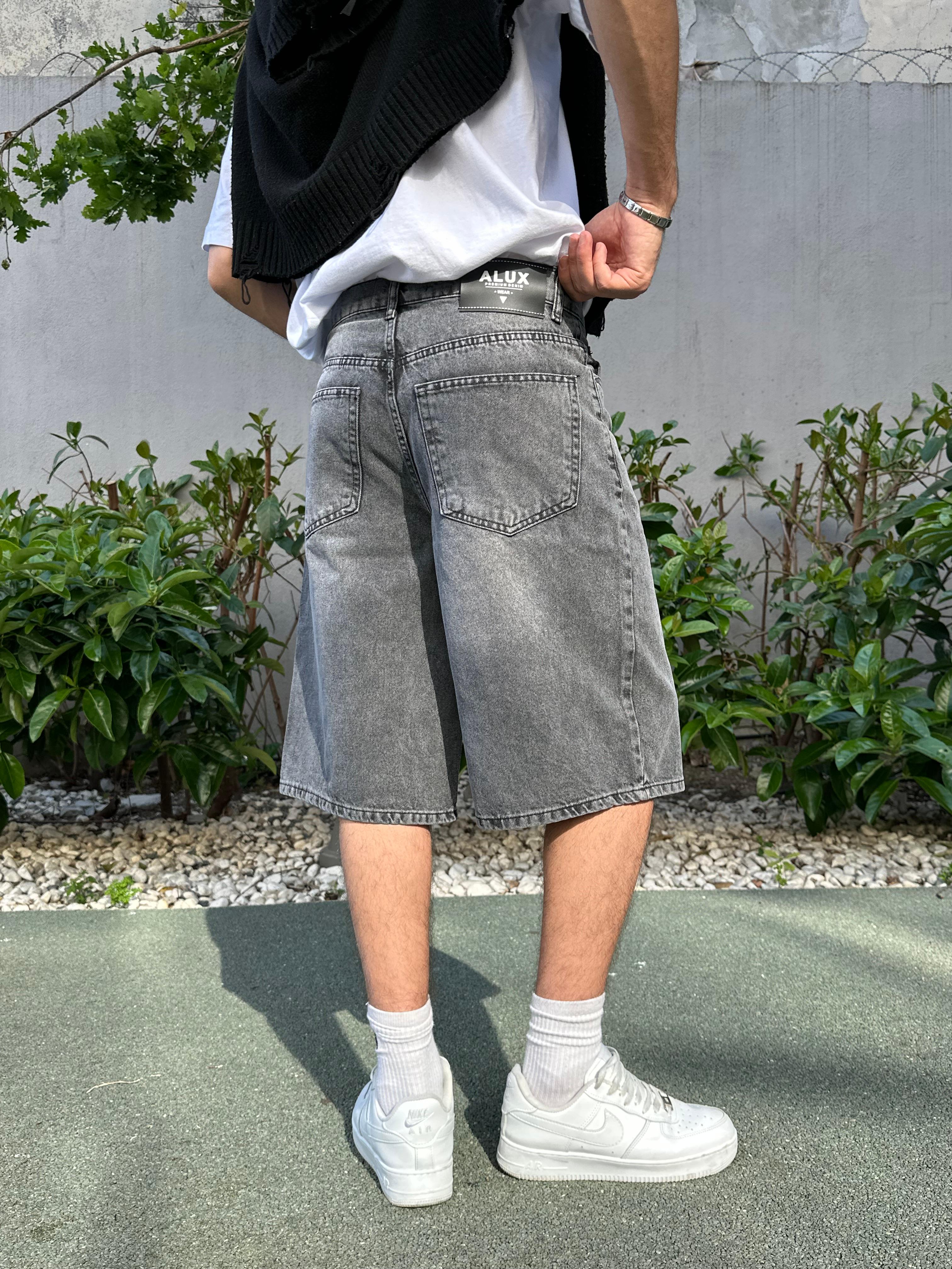 Costa Gri Yıkamalı Baggy Şort