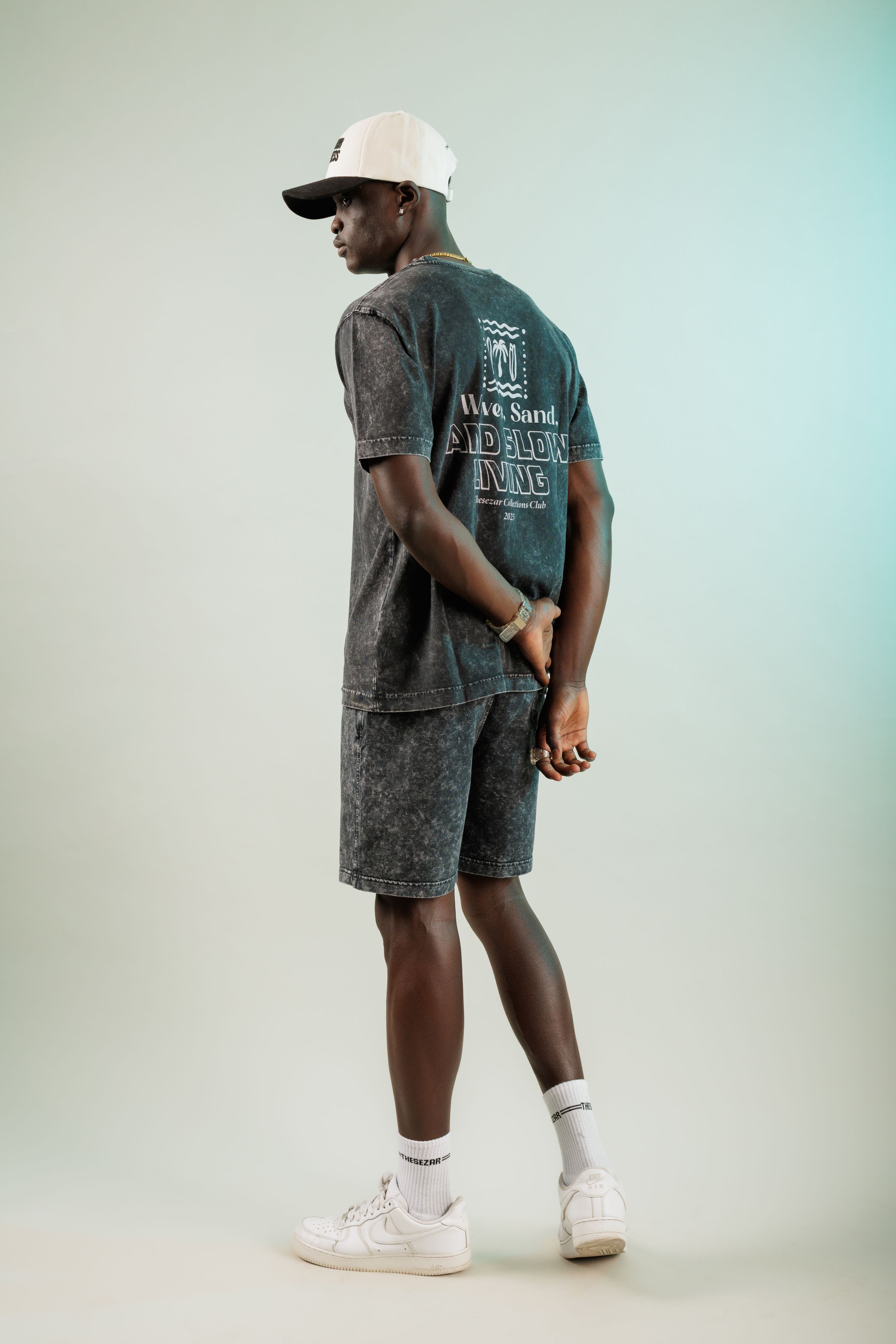 Waves and Sand Dark Black Yıkamalı Oversize Tshirt
