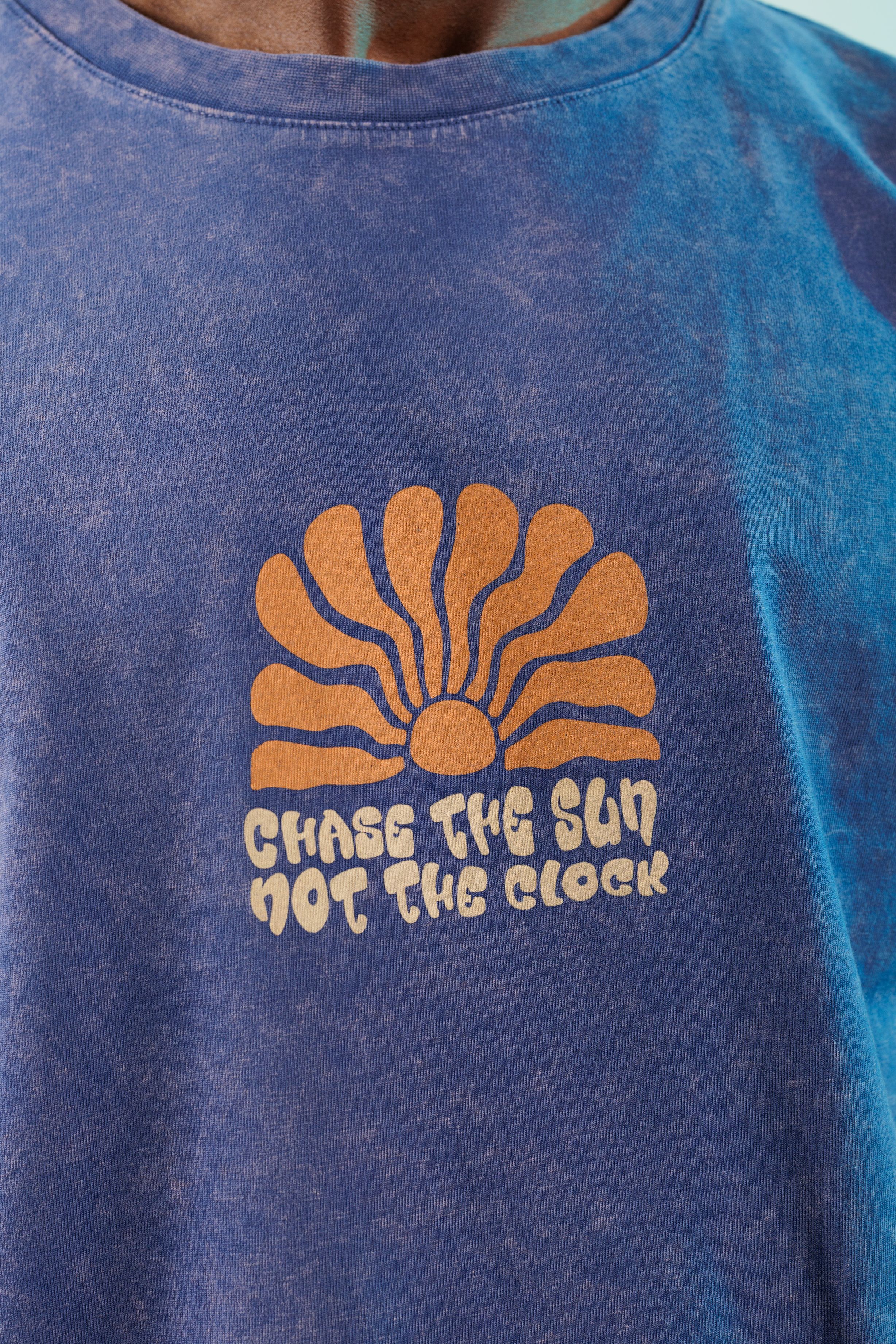Chase The Sun Midnight Blue Yıkamalı Oversize Tshirt