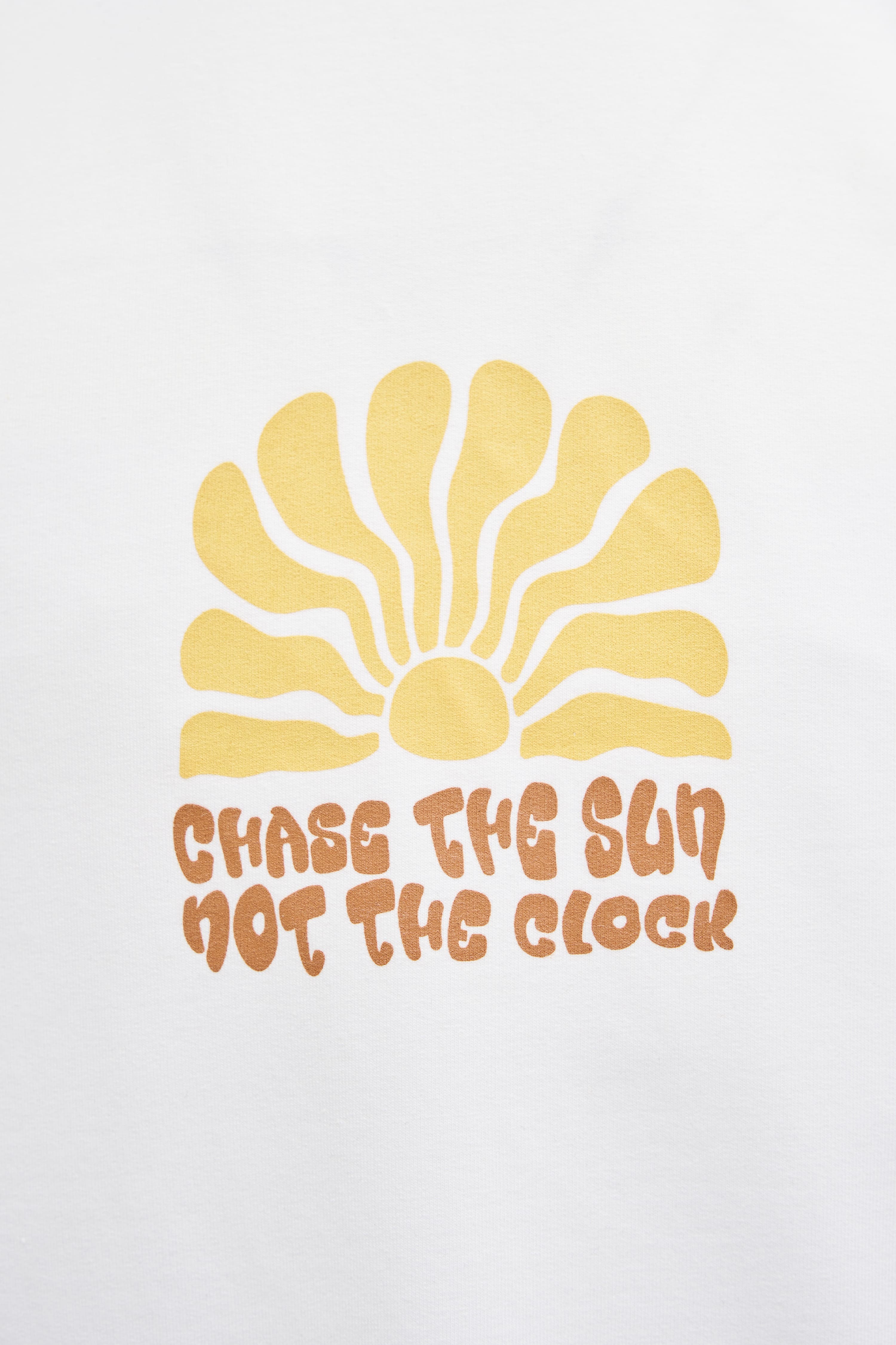 Chase The Sun Ekru Oversize Tshirt