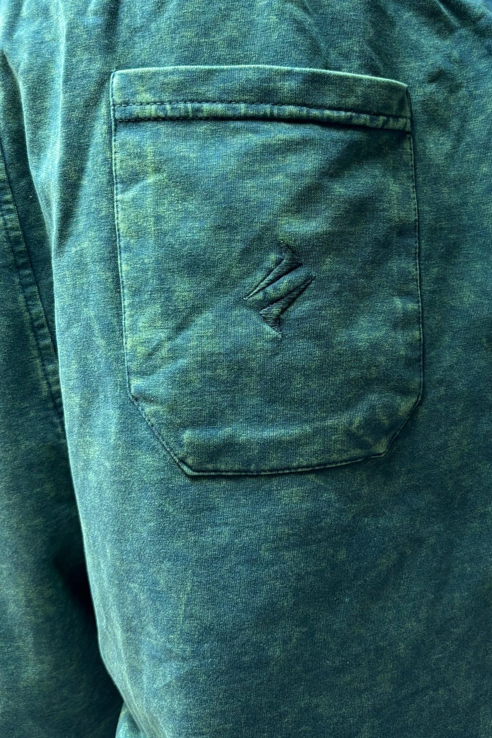Oil Green Yıkamalı Relax Fit Şort
