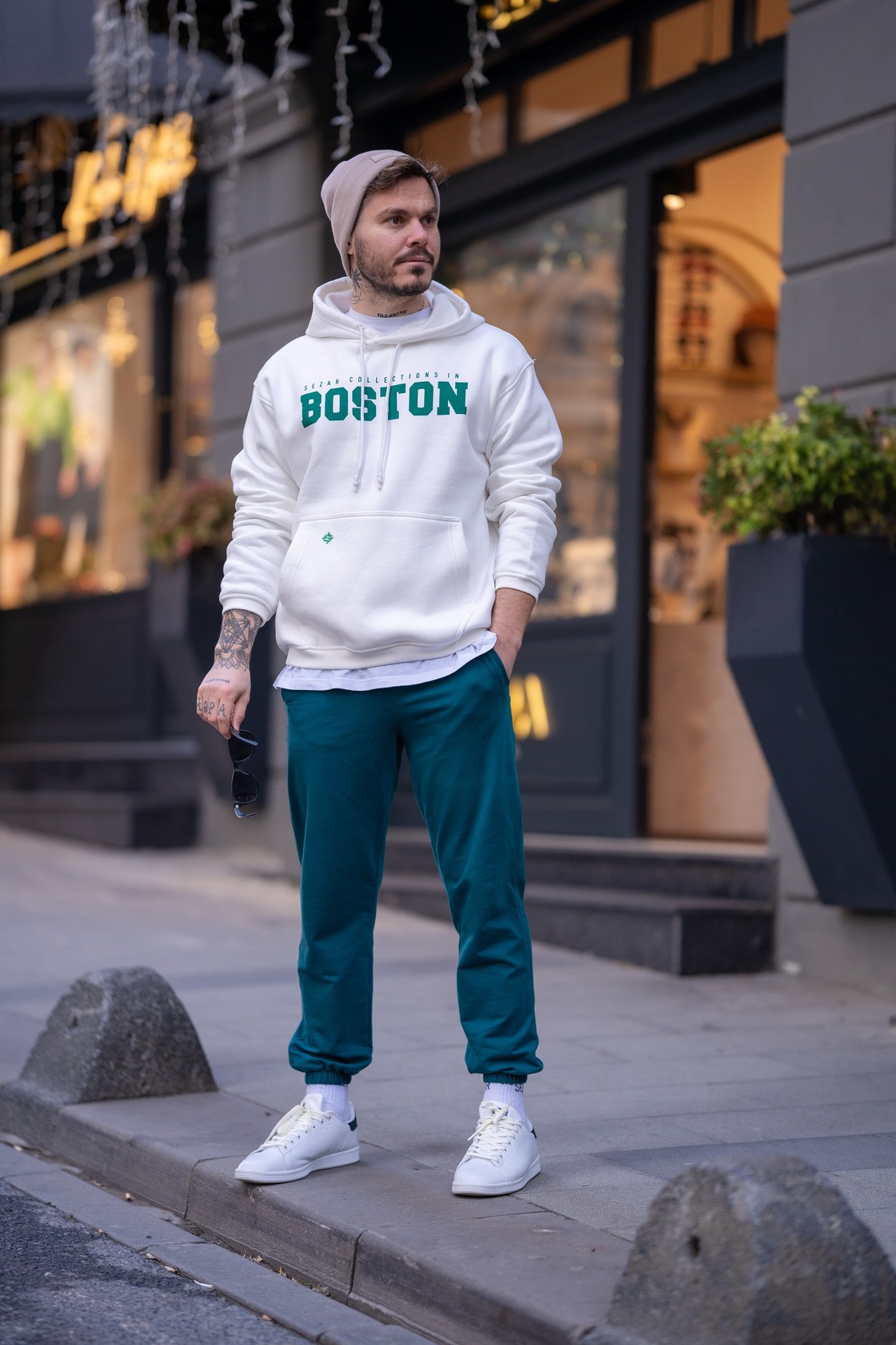 Boston Sweatshirt