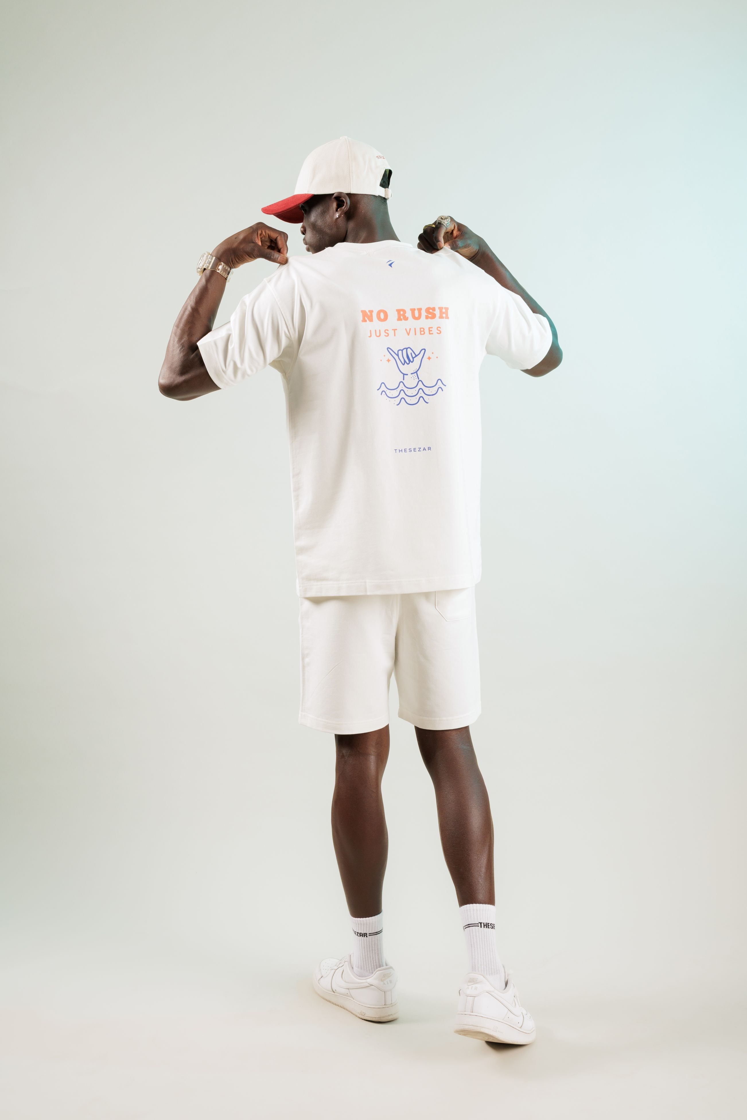 No Rush Just Vibes Ekru Oversize Tshirt