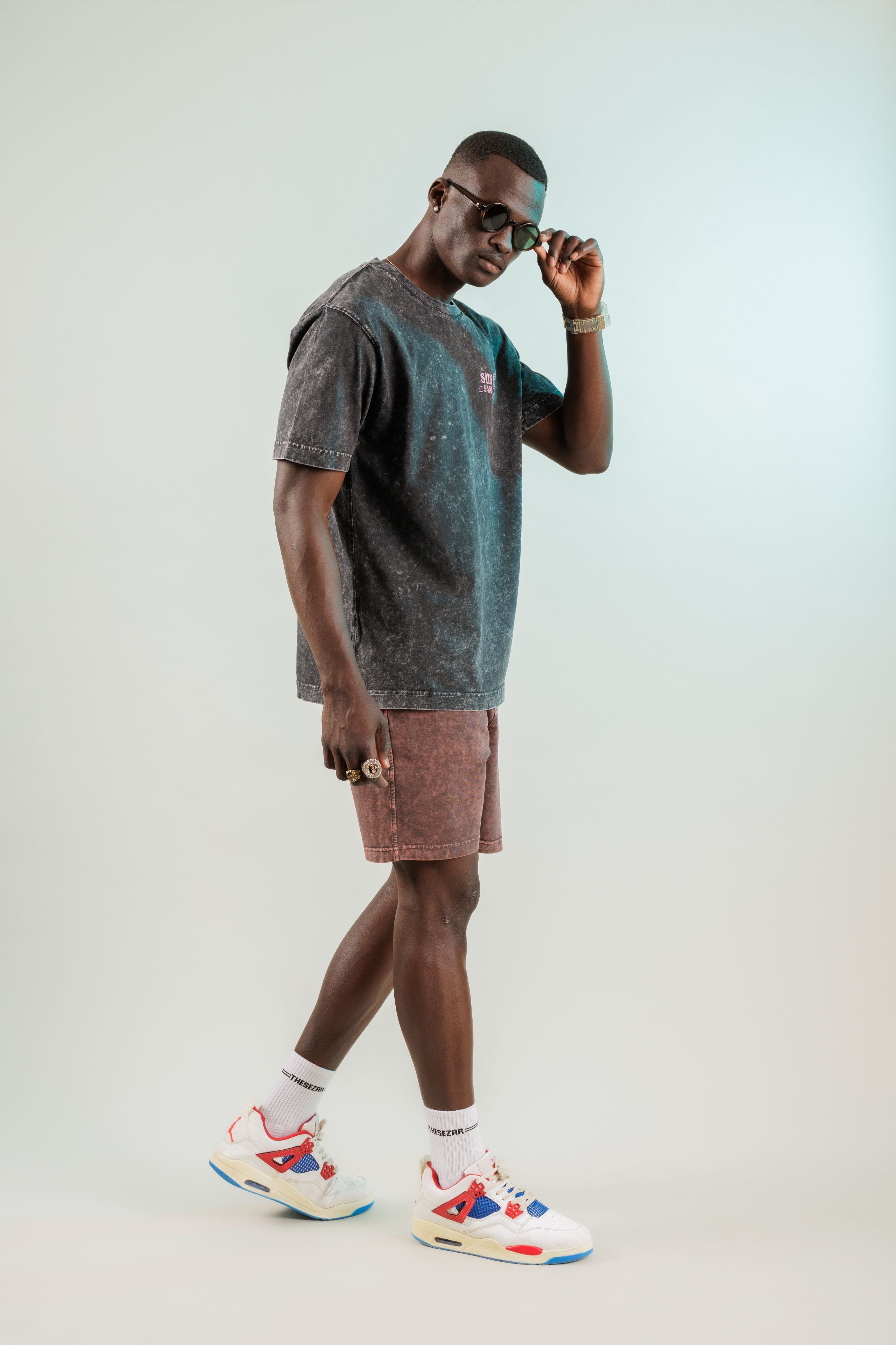 Sun Sand Soul Dark Black Yıkamalı Oversize Tshirt